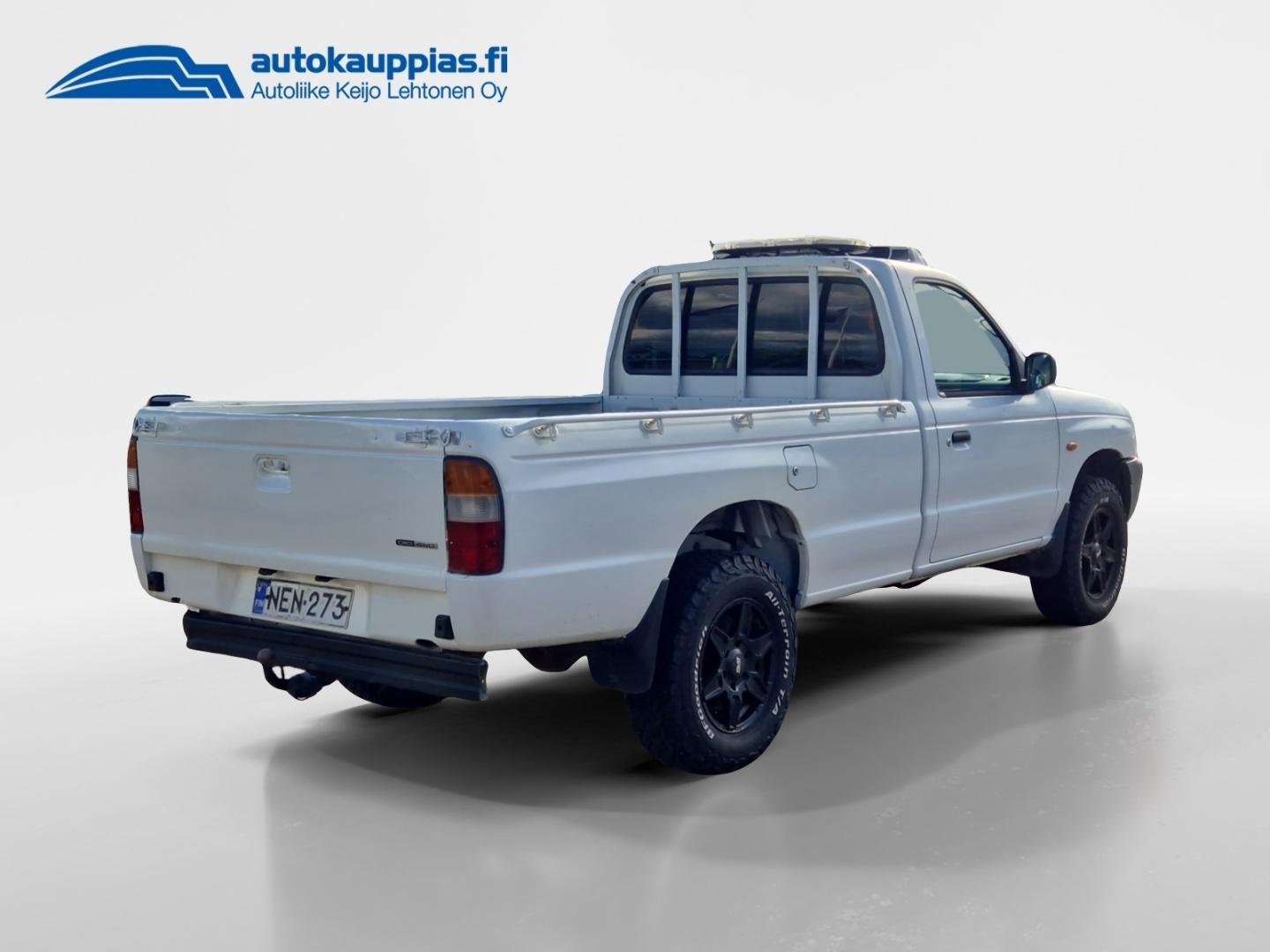 MAZDA B2500 2002