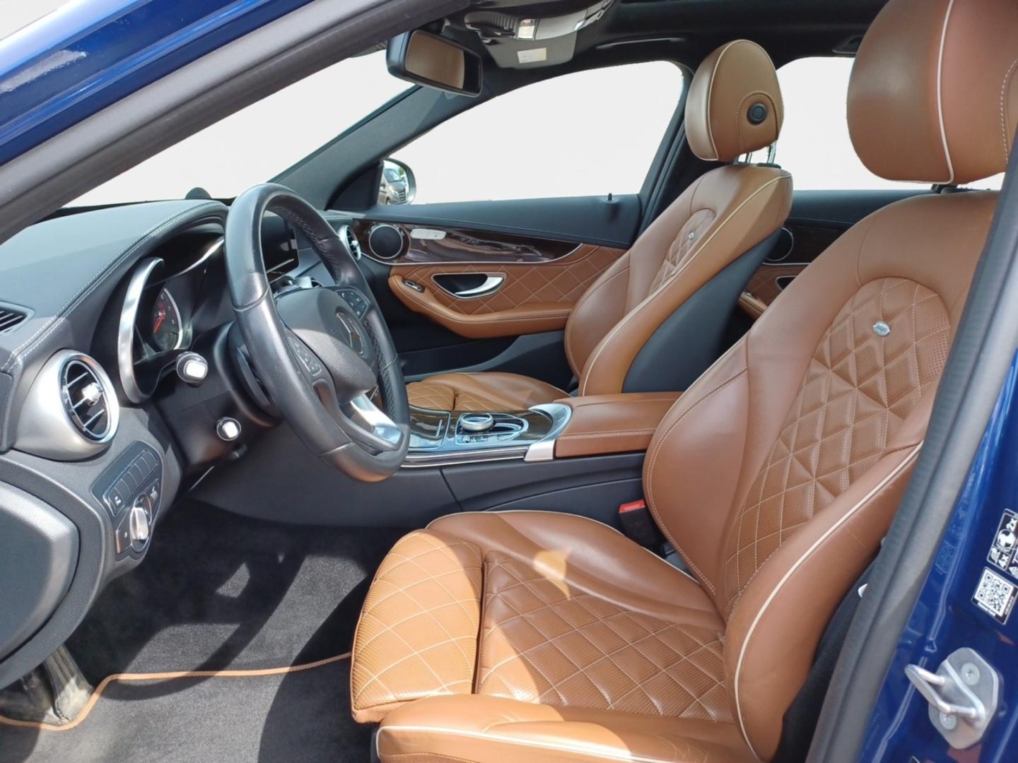 MERCEDES-BENZ C 9