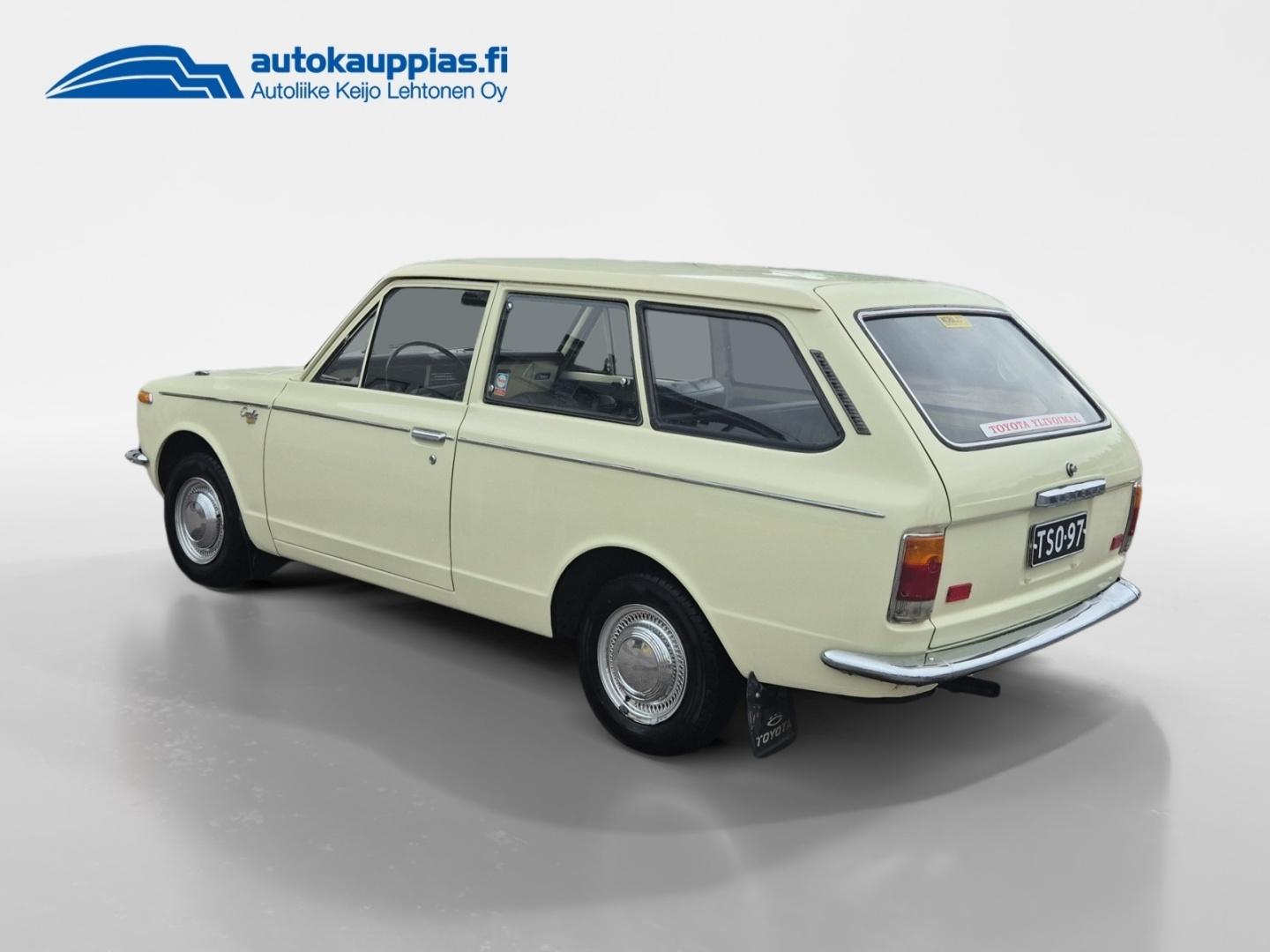 TOYOTA Corolla 3