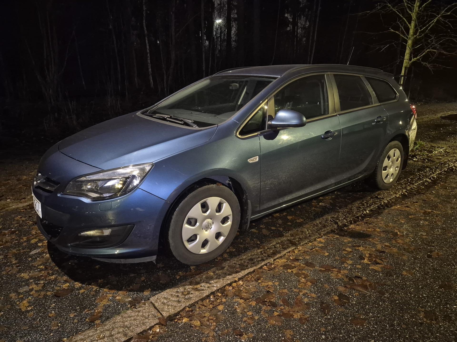 OPEL Astra 2013