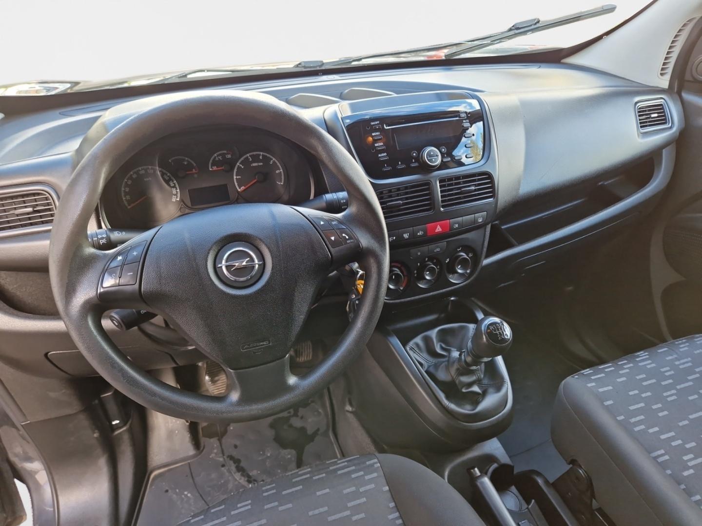 OPEL Combo 2016