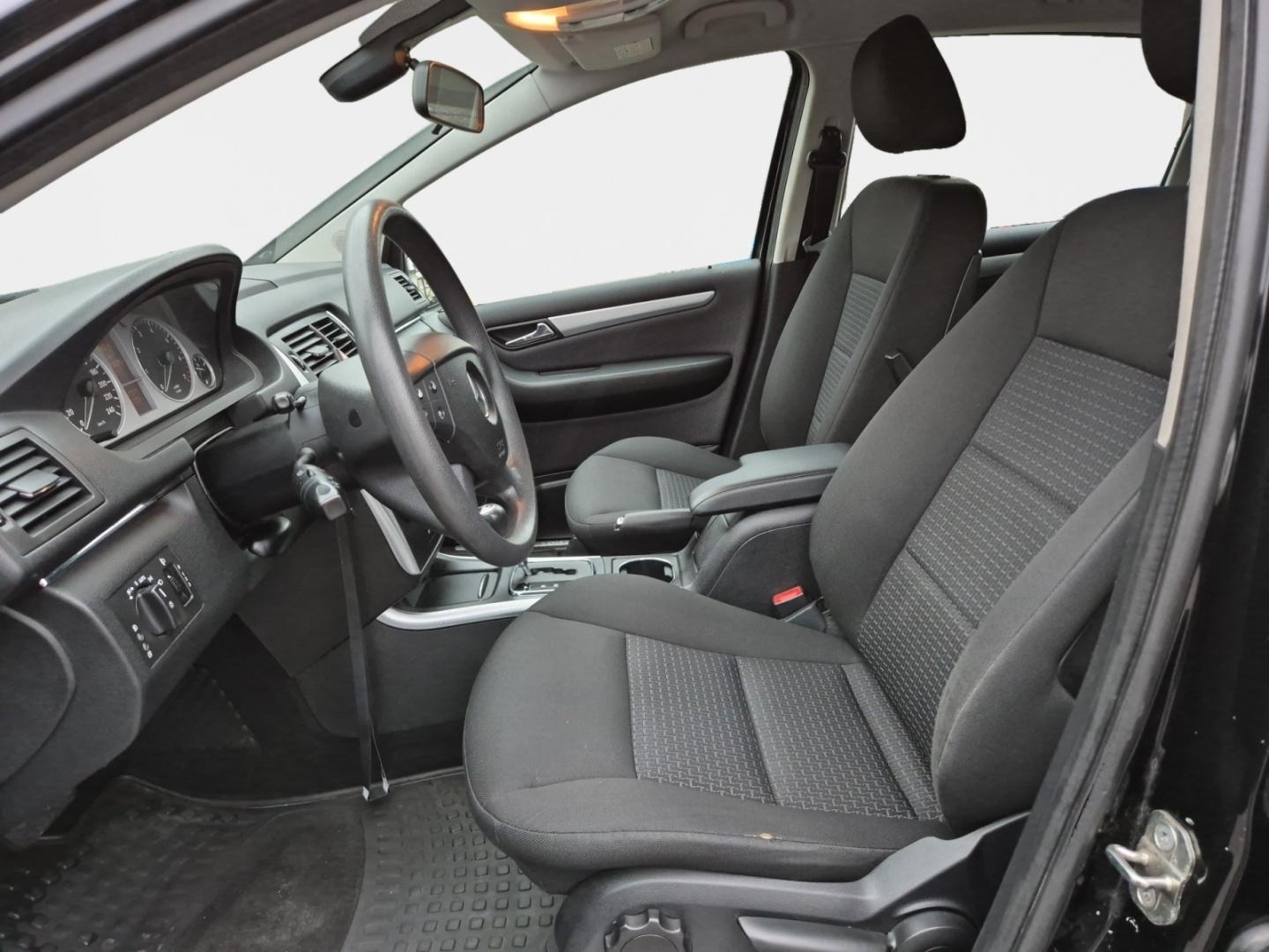 MERCEDES-BENZ B 2008