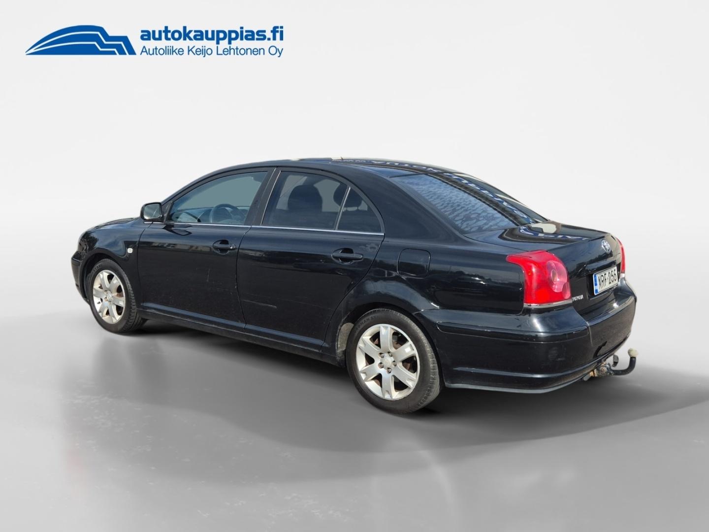 TOYOTA Avensis 3
