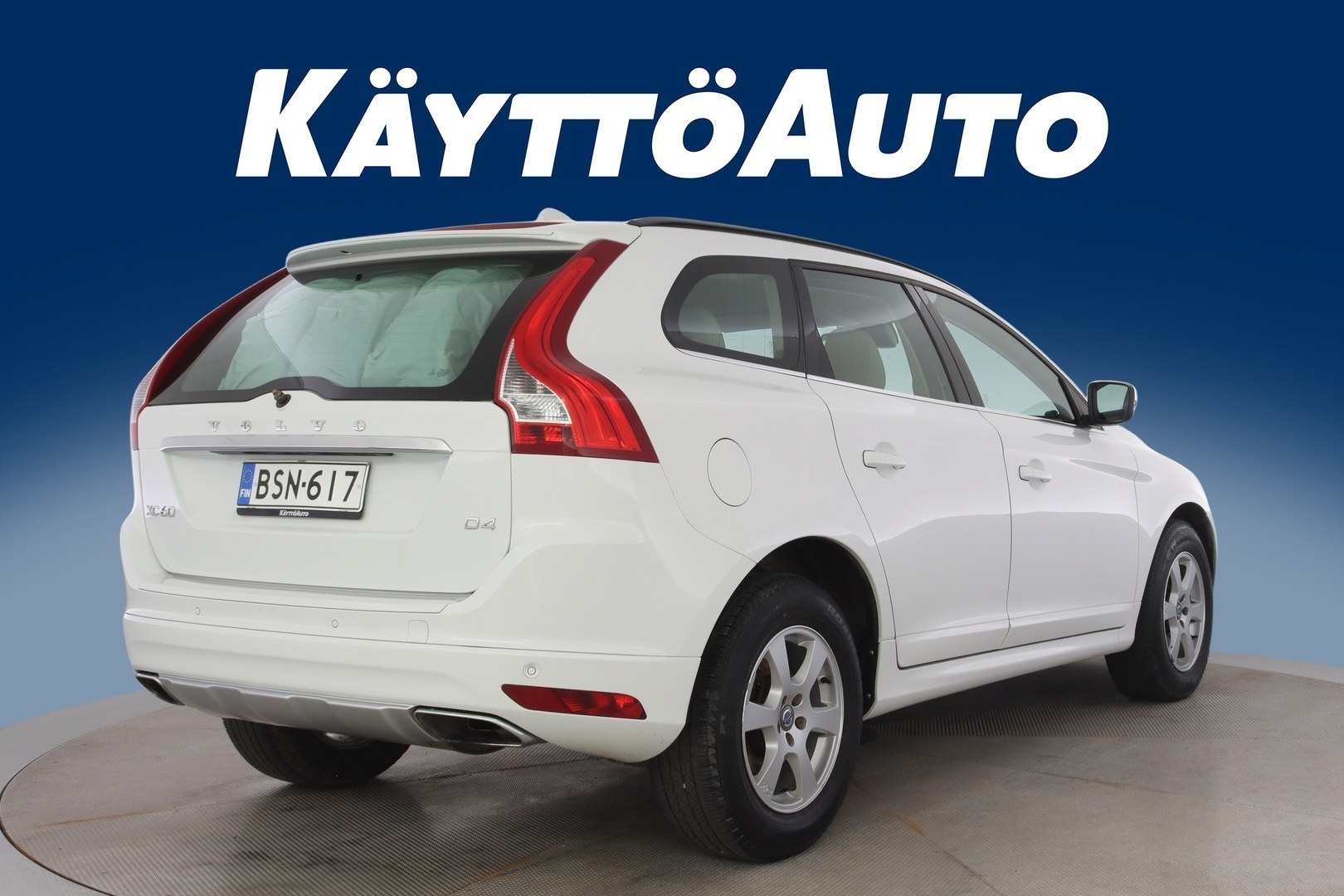 VOLVO XC60 5
