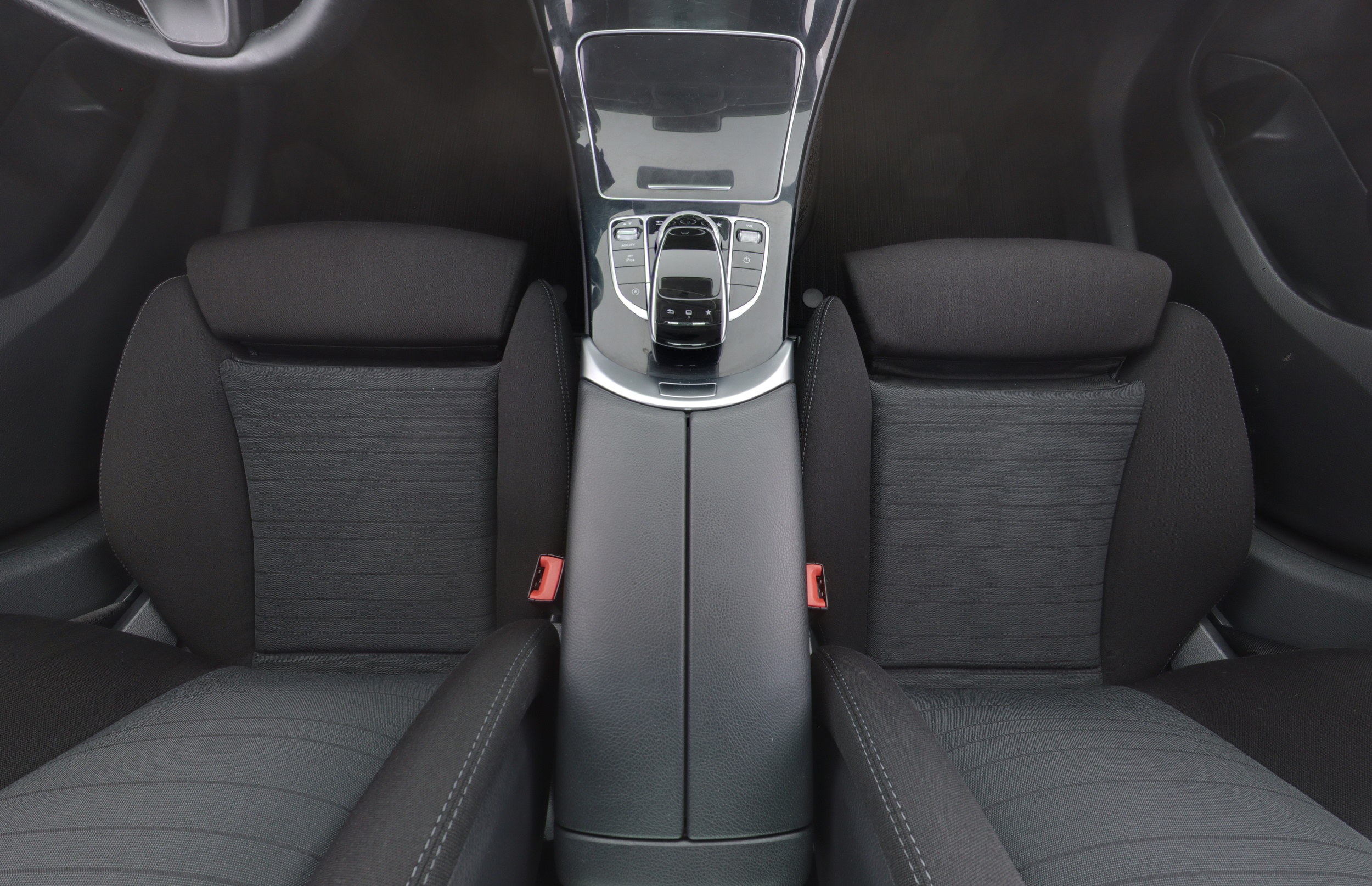 MERCEDES-BENZ C 2015