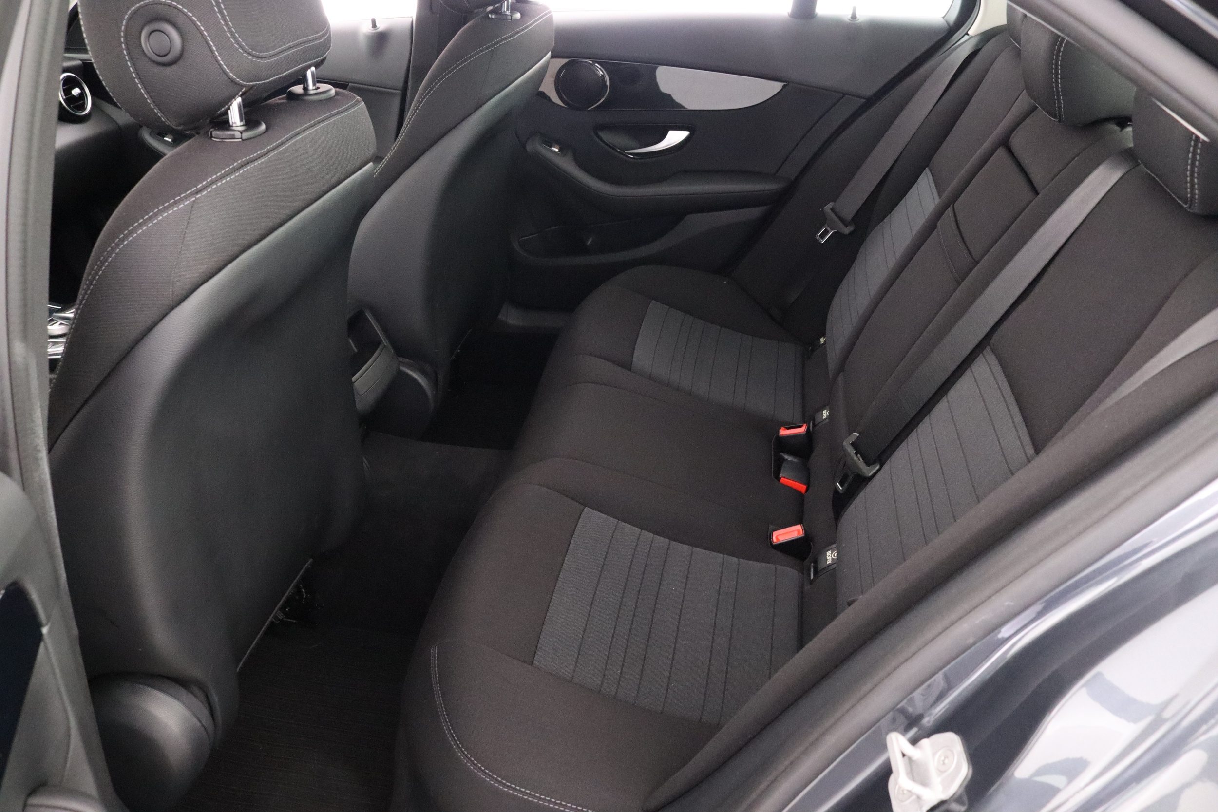 MERCEDES-BENZ C 2015