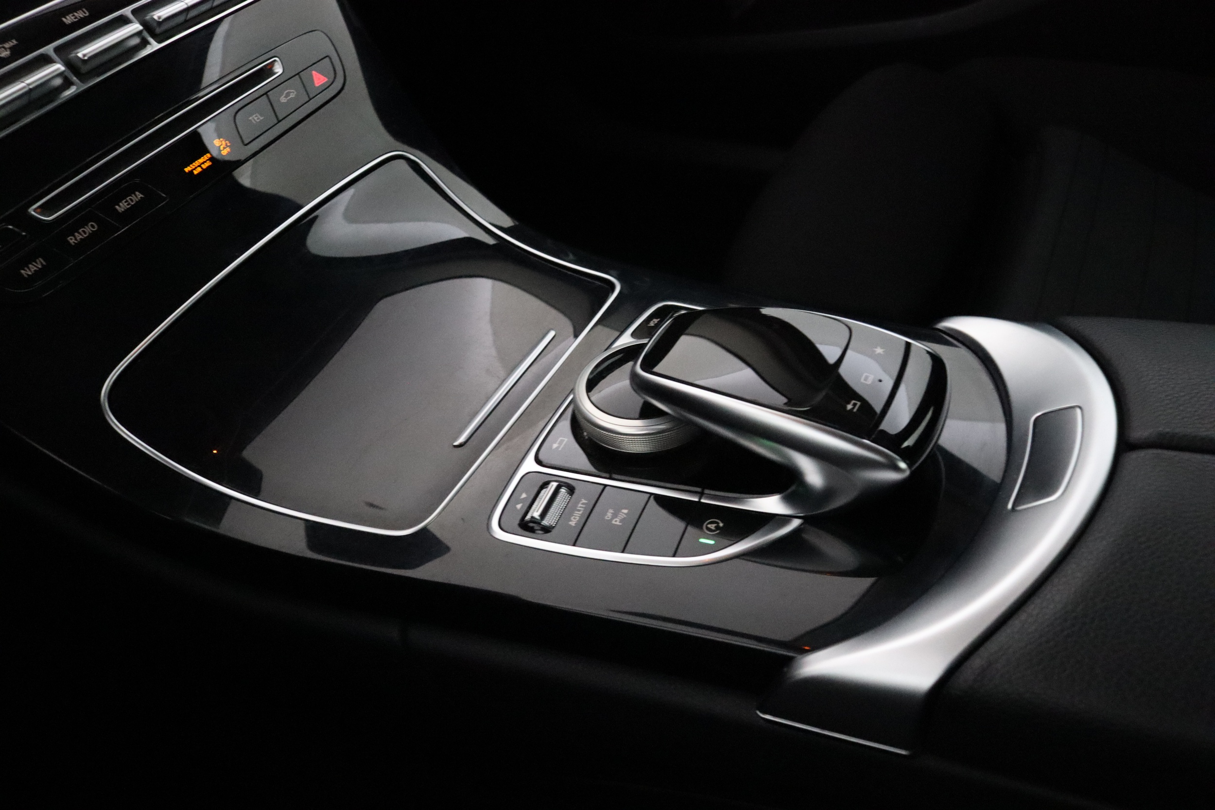 MERCEDES-BENZ C 2015