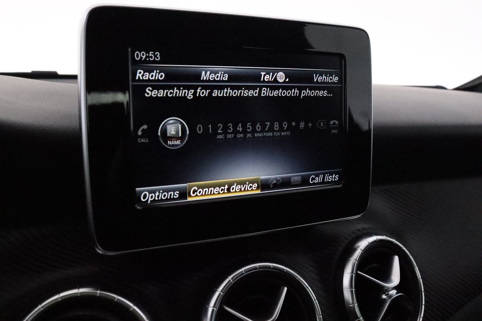 MERCEDES-BENZ CLA 2016