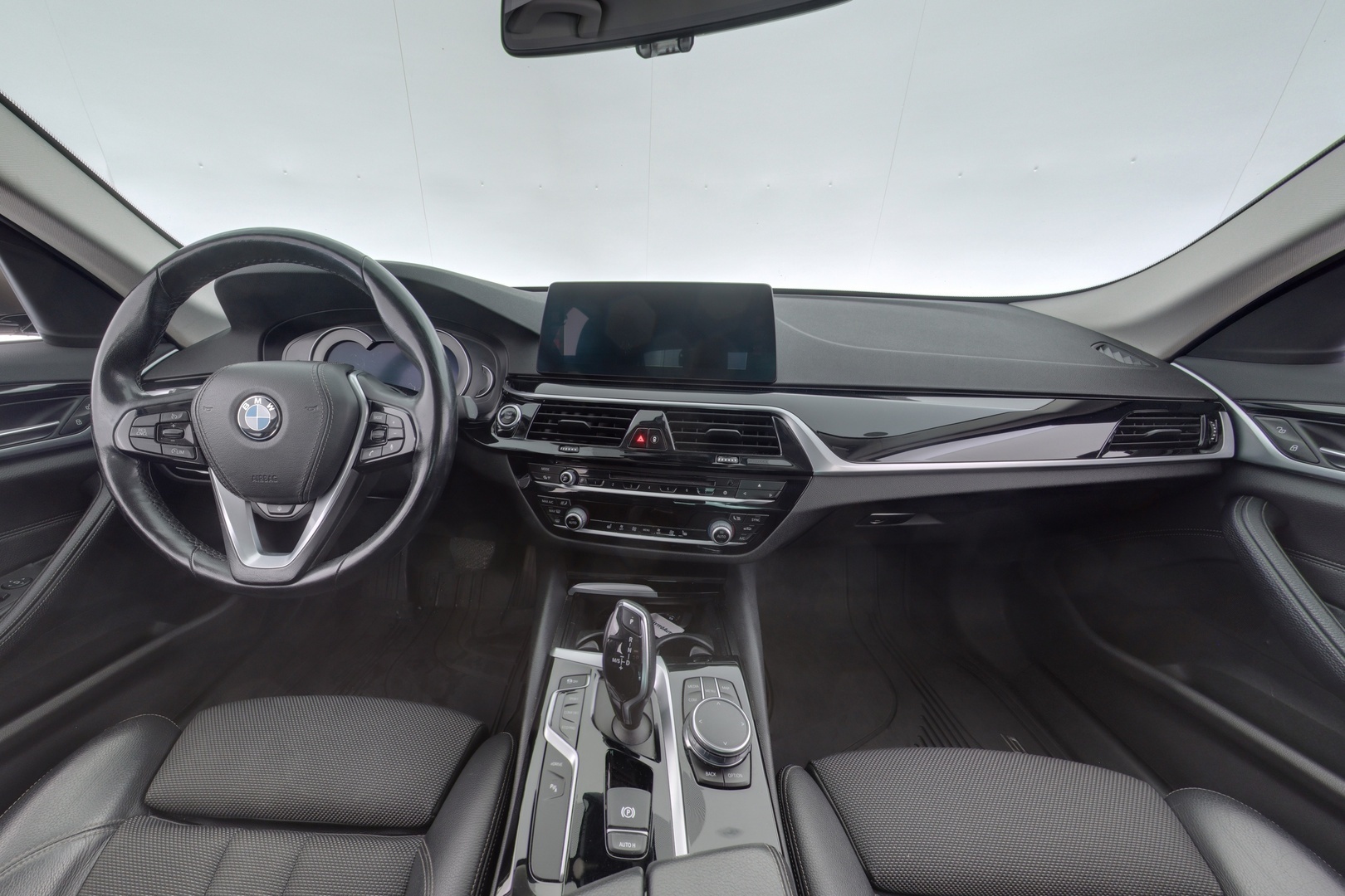 BMW 530 13