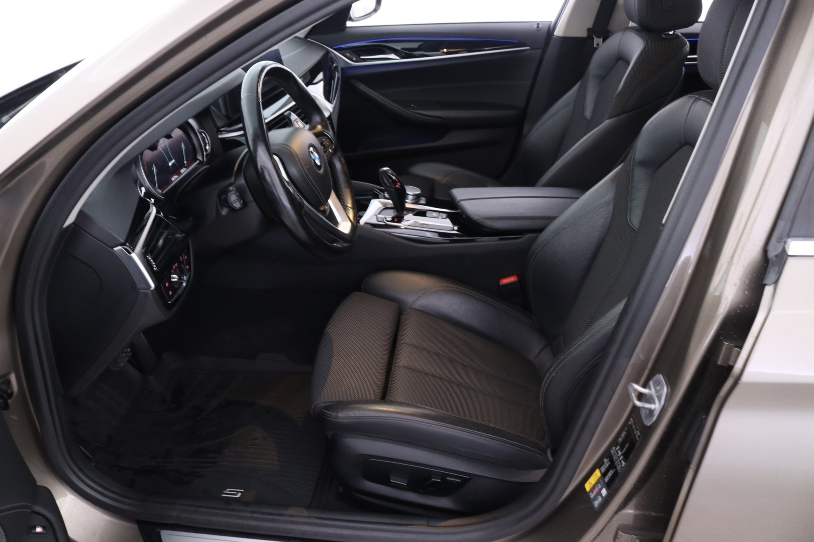 BMW 530 16