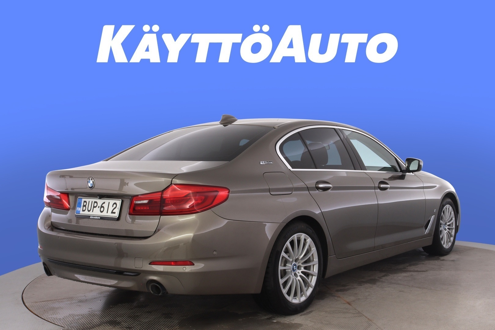 BMW 530 9