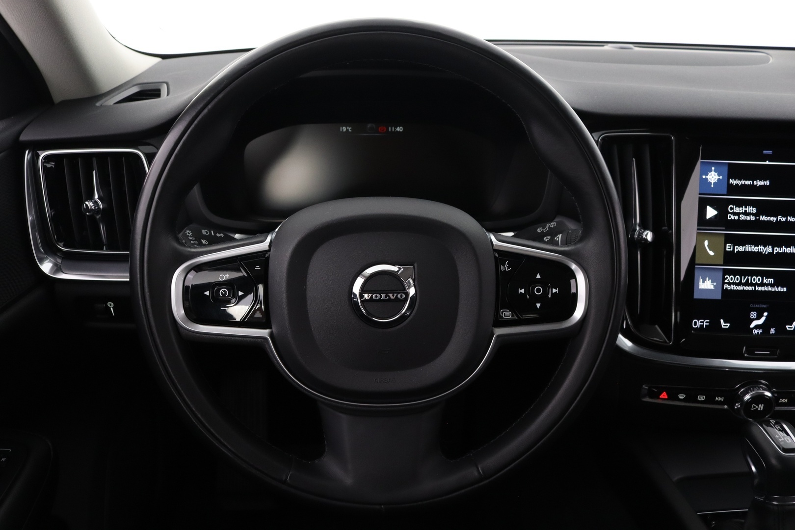 VOLVO V60 Cross Country 2019