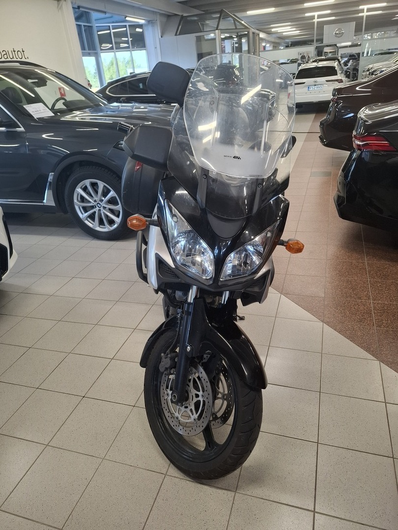 SUZUKI DL 2004