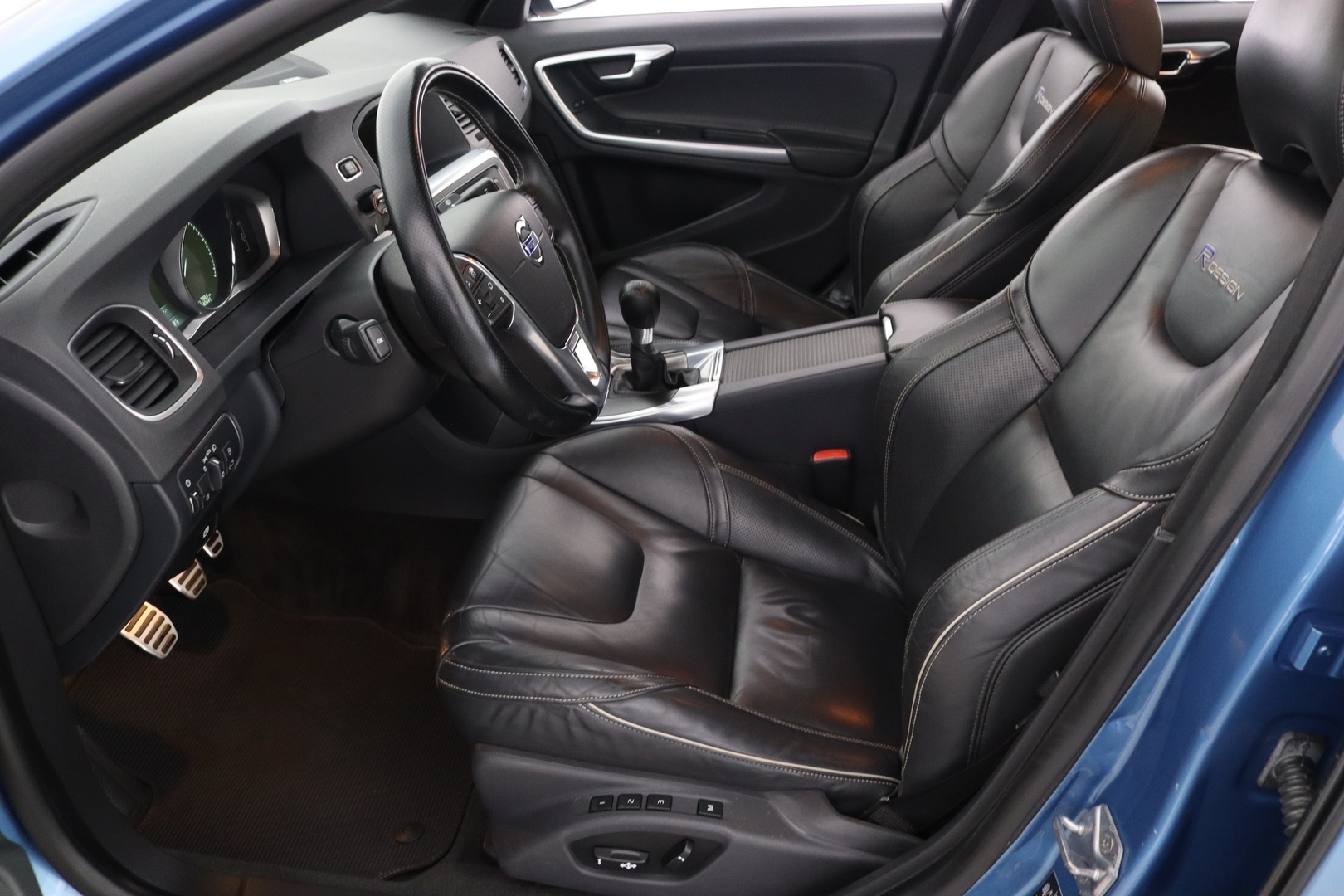 VOLVO S60 2013