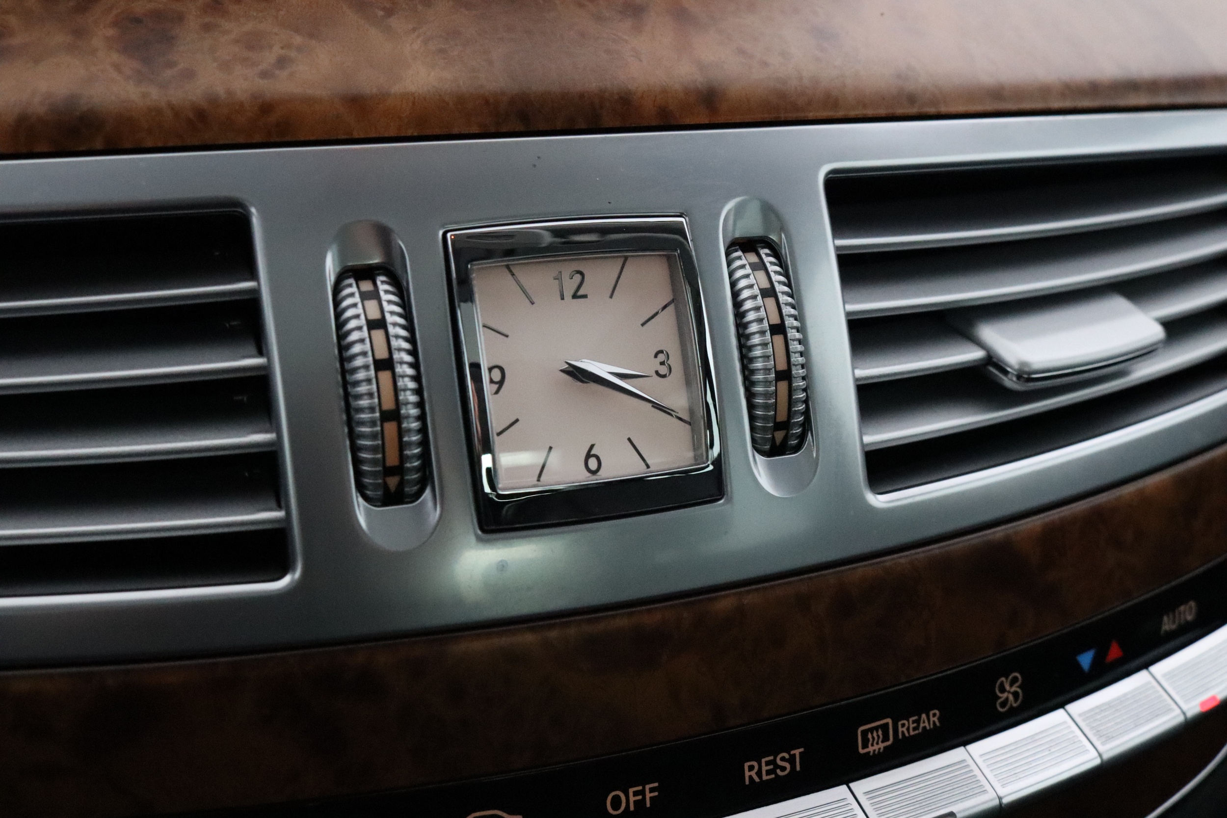 MERCEDES-BENZ S 2006