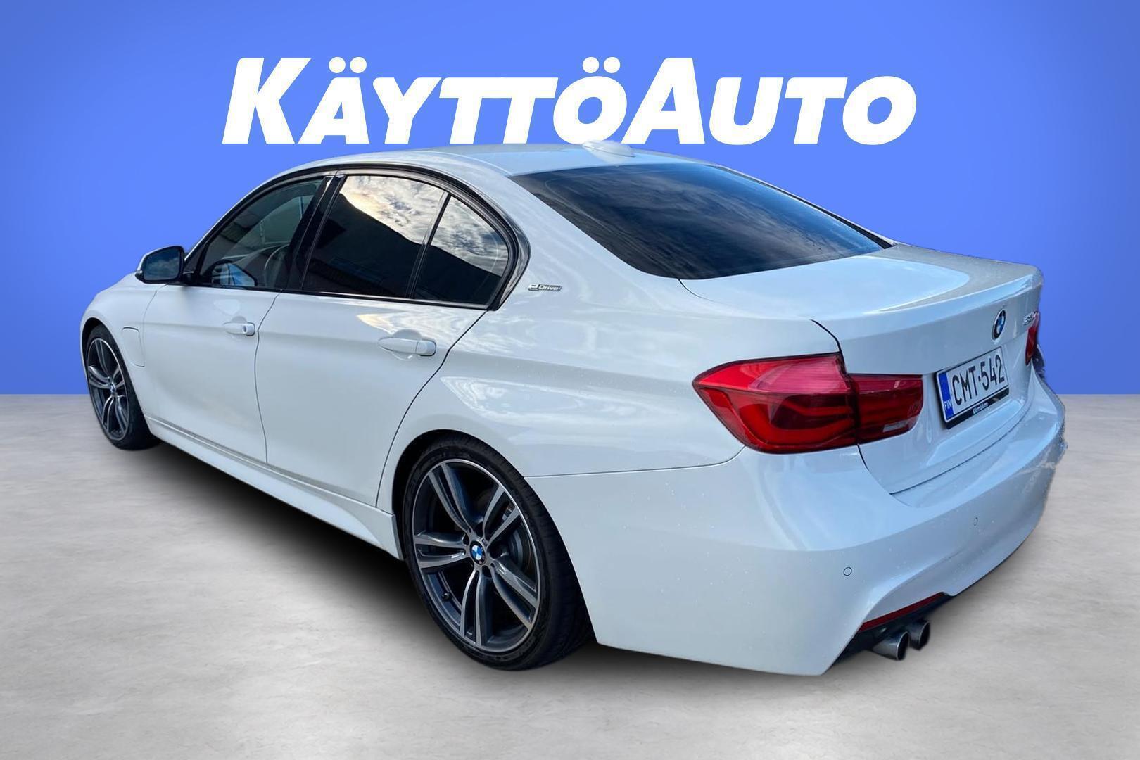 BMW 330 2016