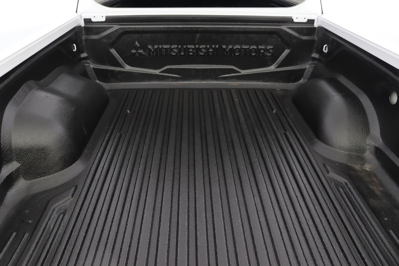 MITSUBISHI L200 2022