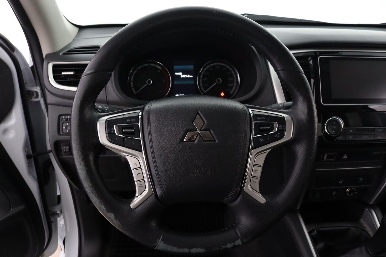 MITSUBISHI L200 2022