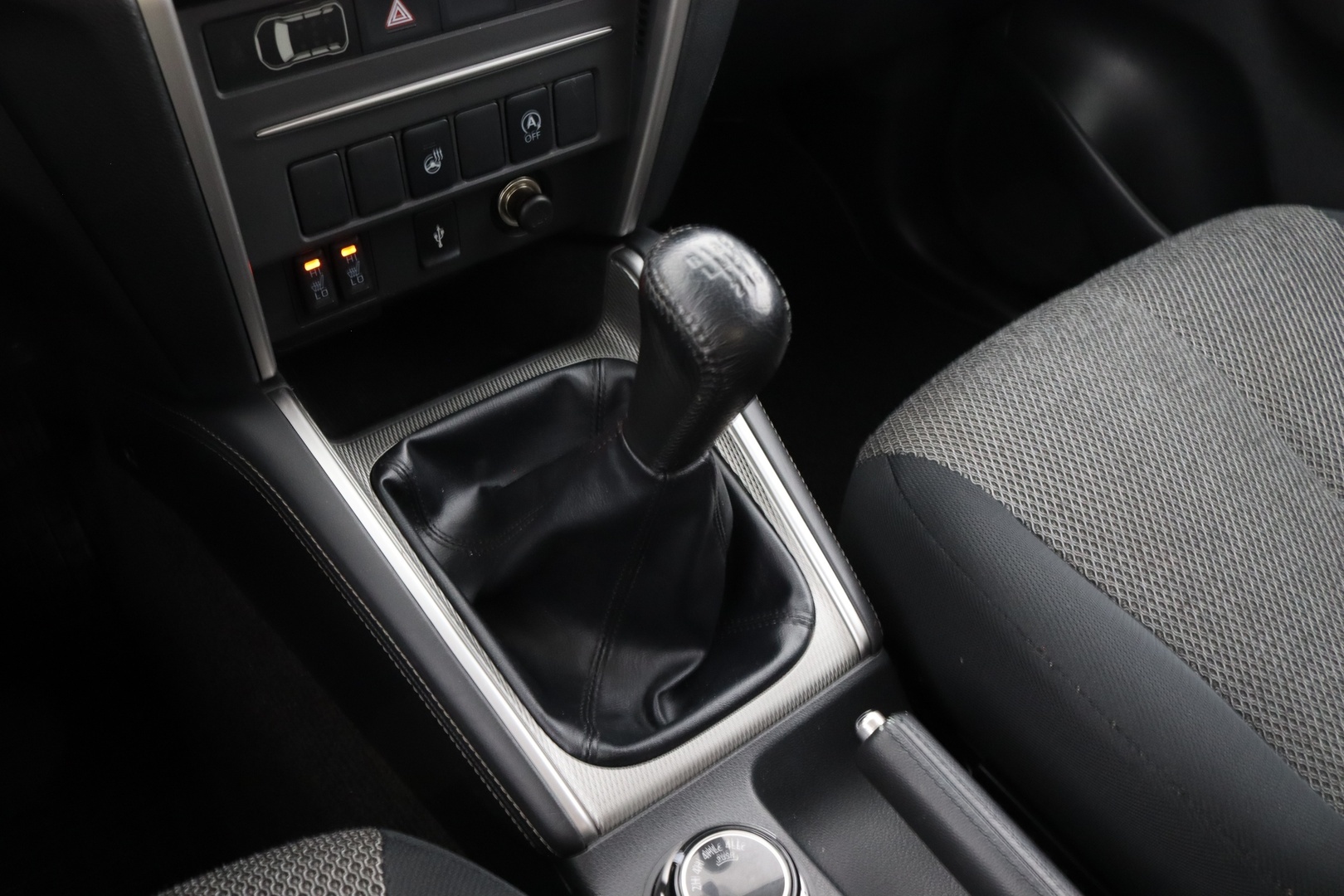 MITSUBISHI L200 2022