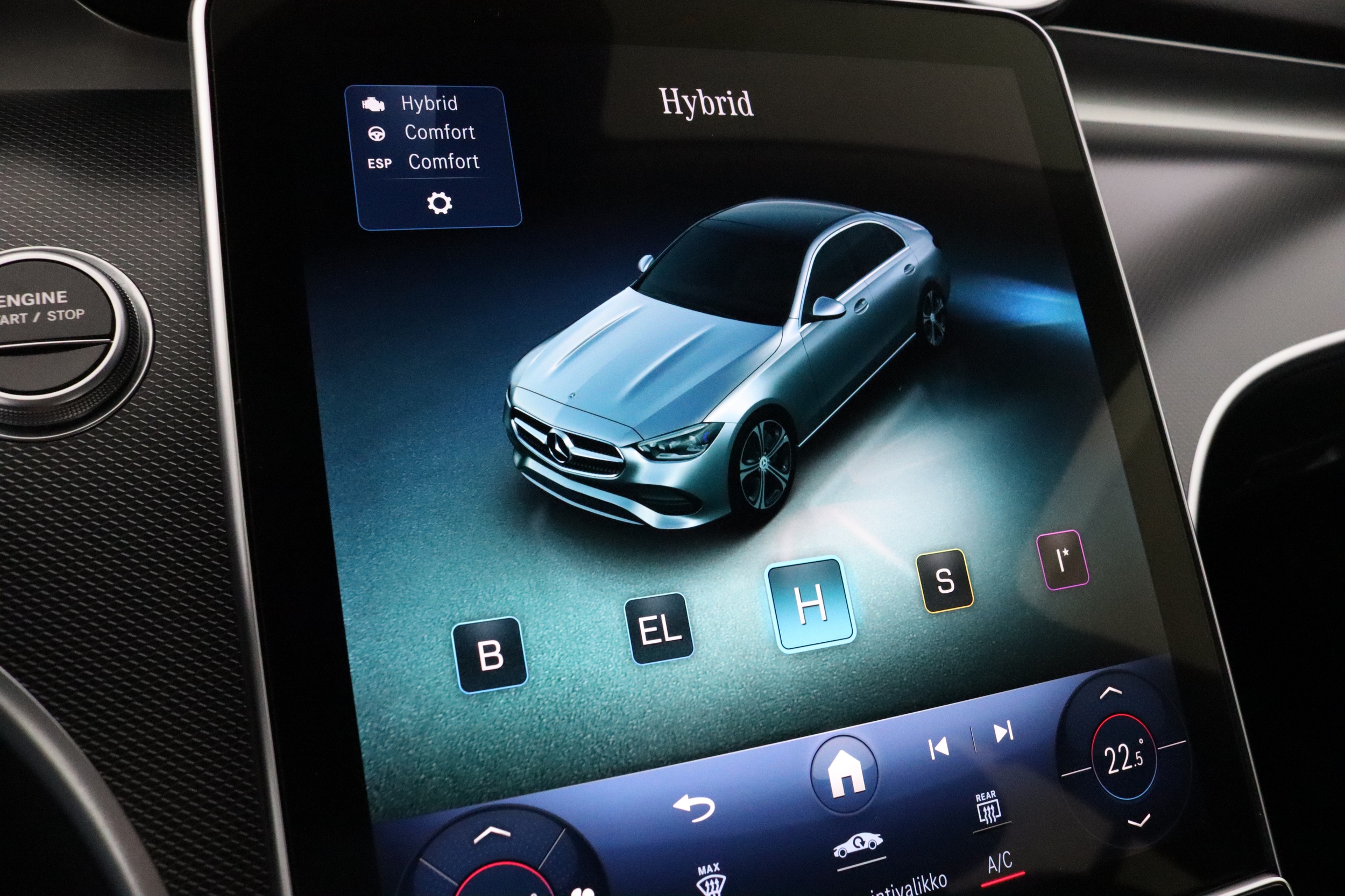 MERCEDES-BENZ C 2022