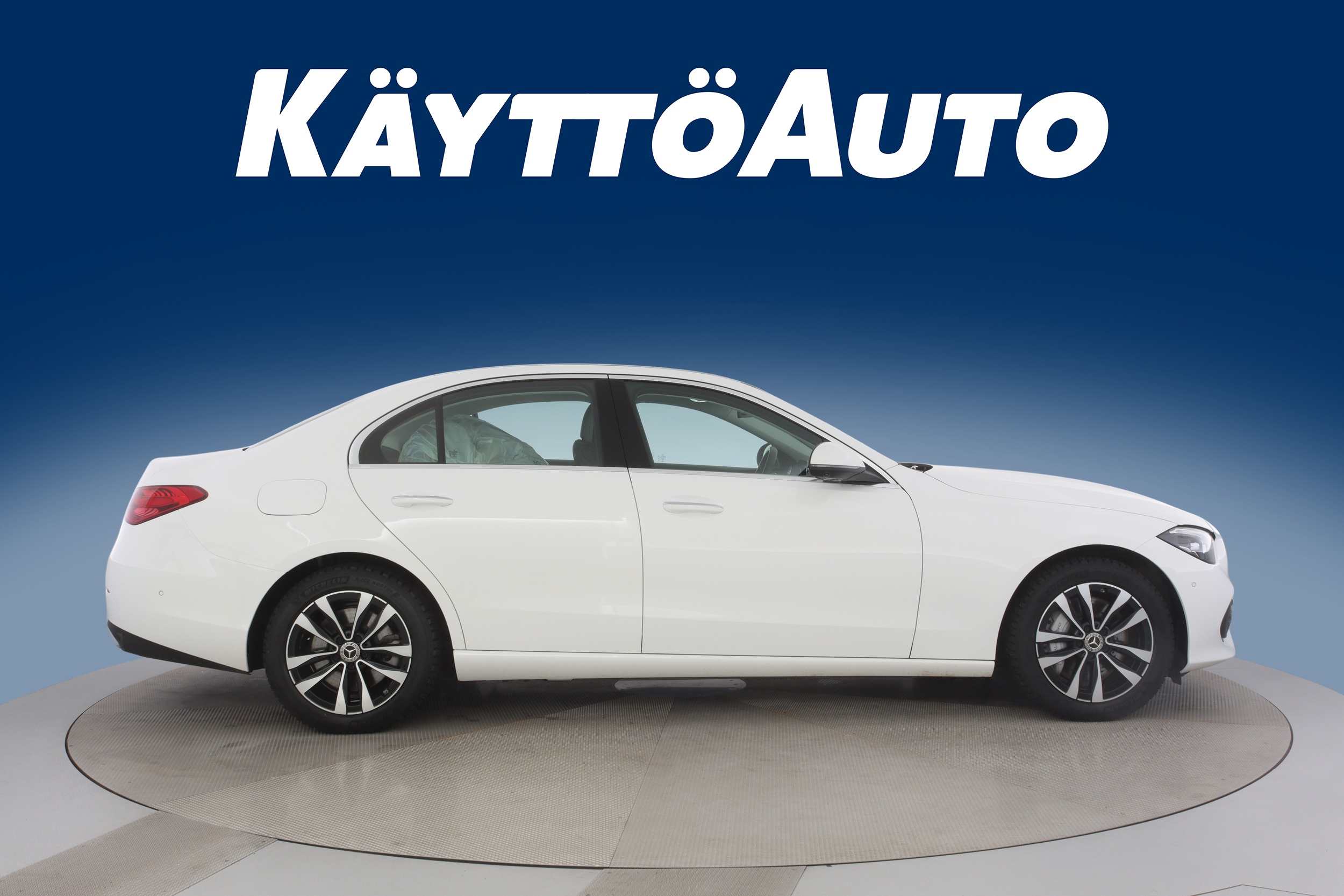 MERCEDES-BENZ C 2022