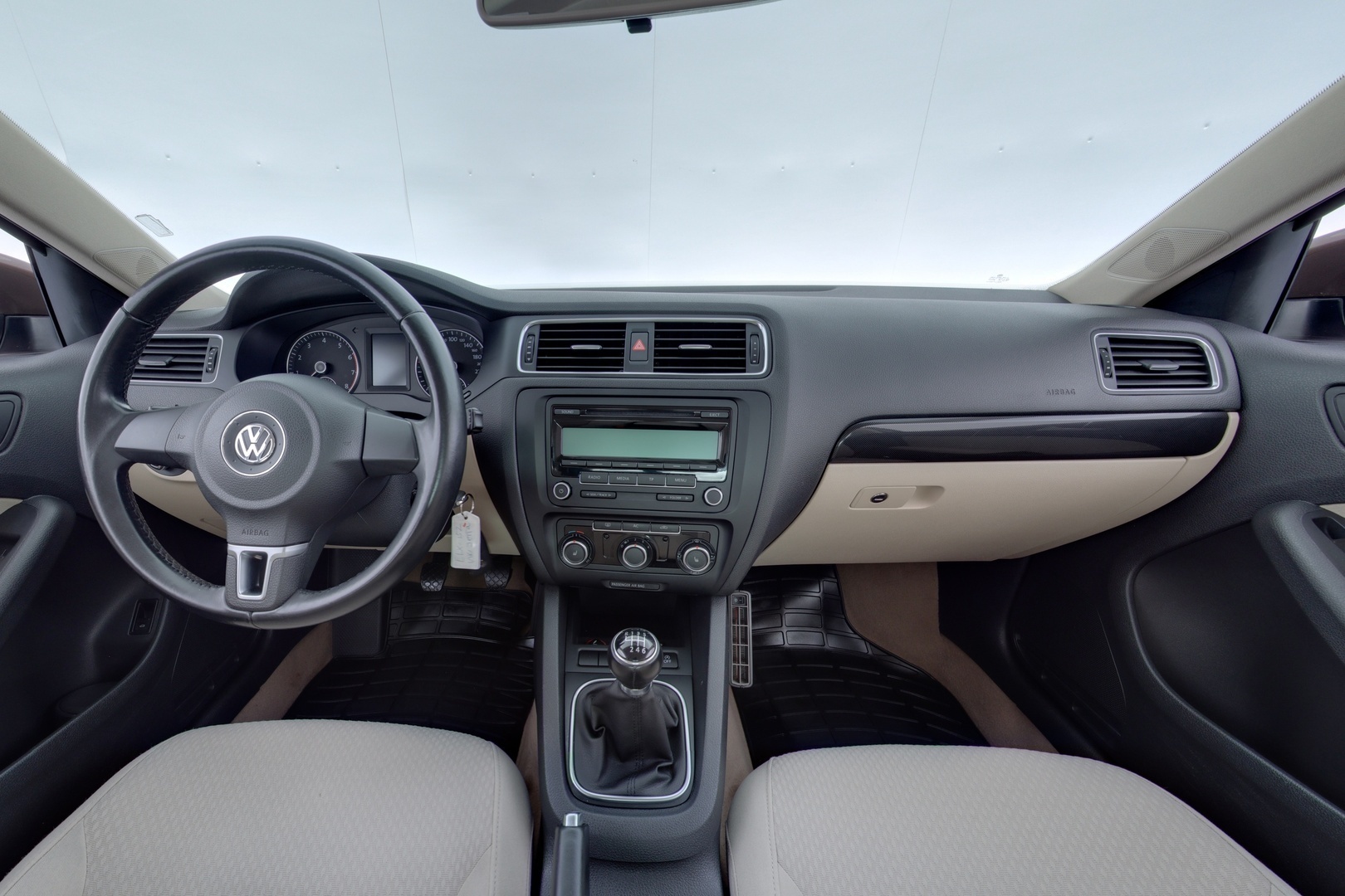 VOLKSWAGEN Jetta 11