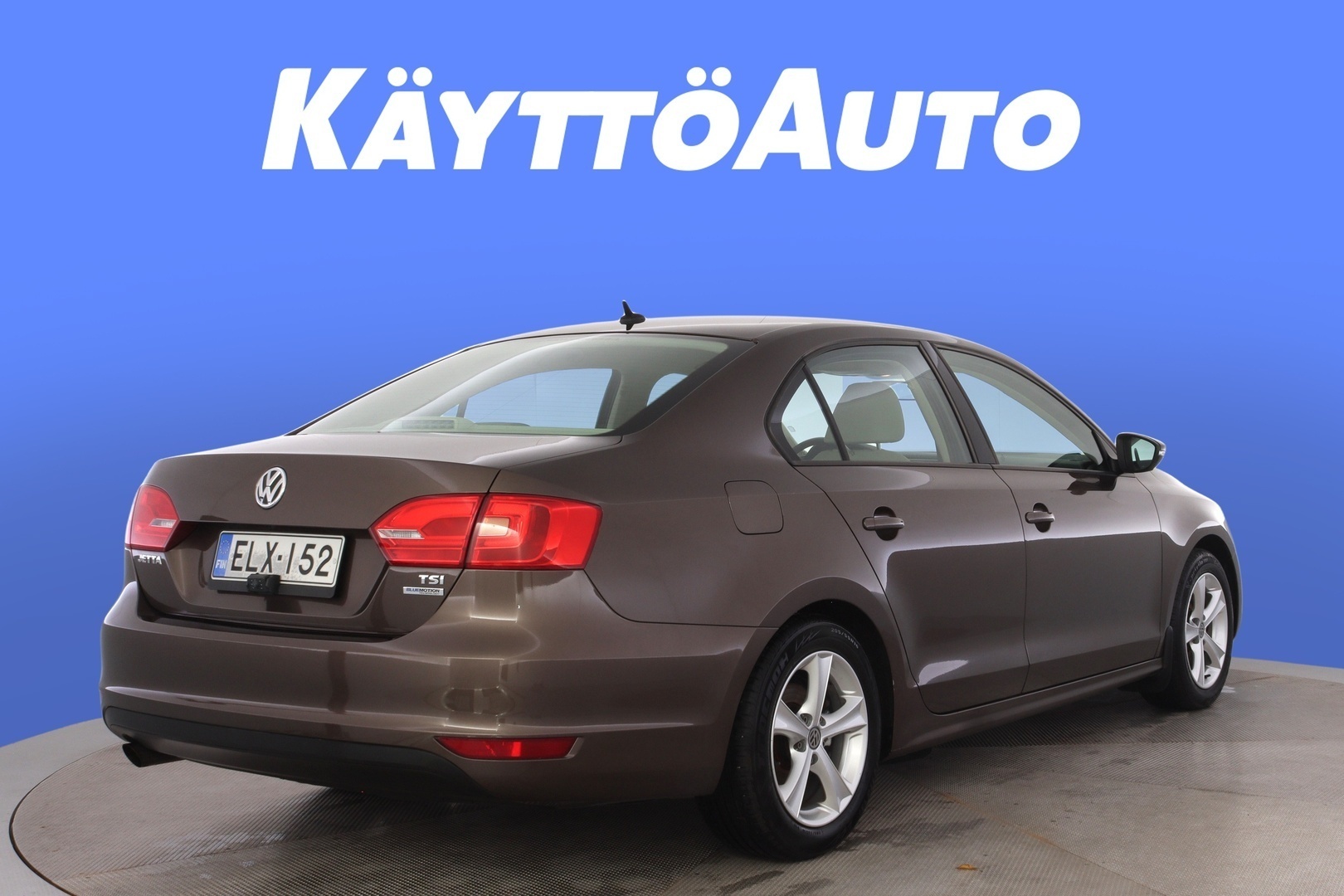 VOLKSWAGEN Jetta 5