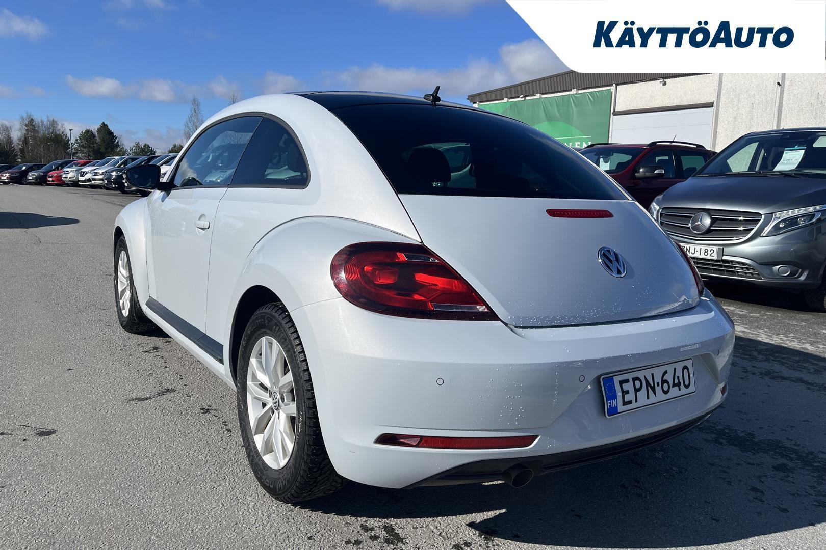 VOLKSWAGEN Beetle 2018