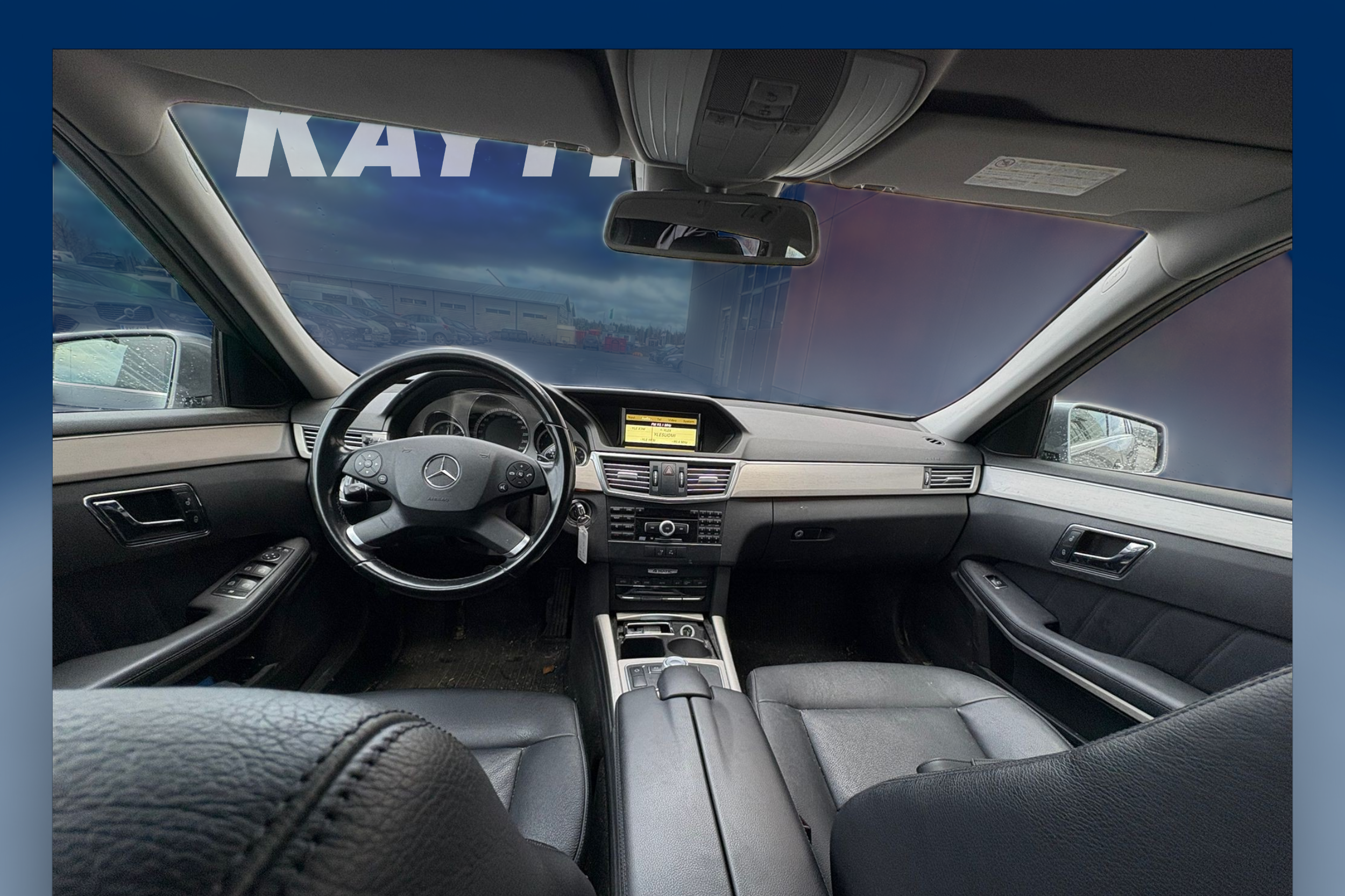 MERCEDES-BENZ E 2011