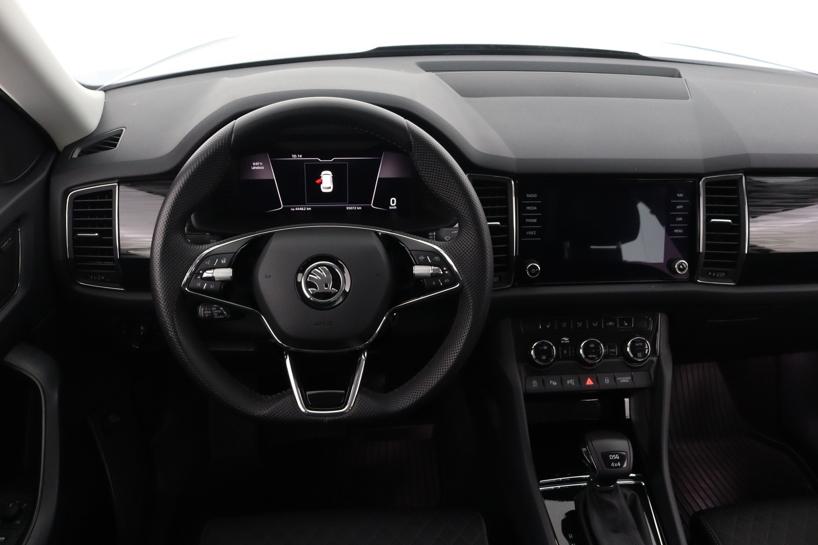 SKODA Kodiaq 16