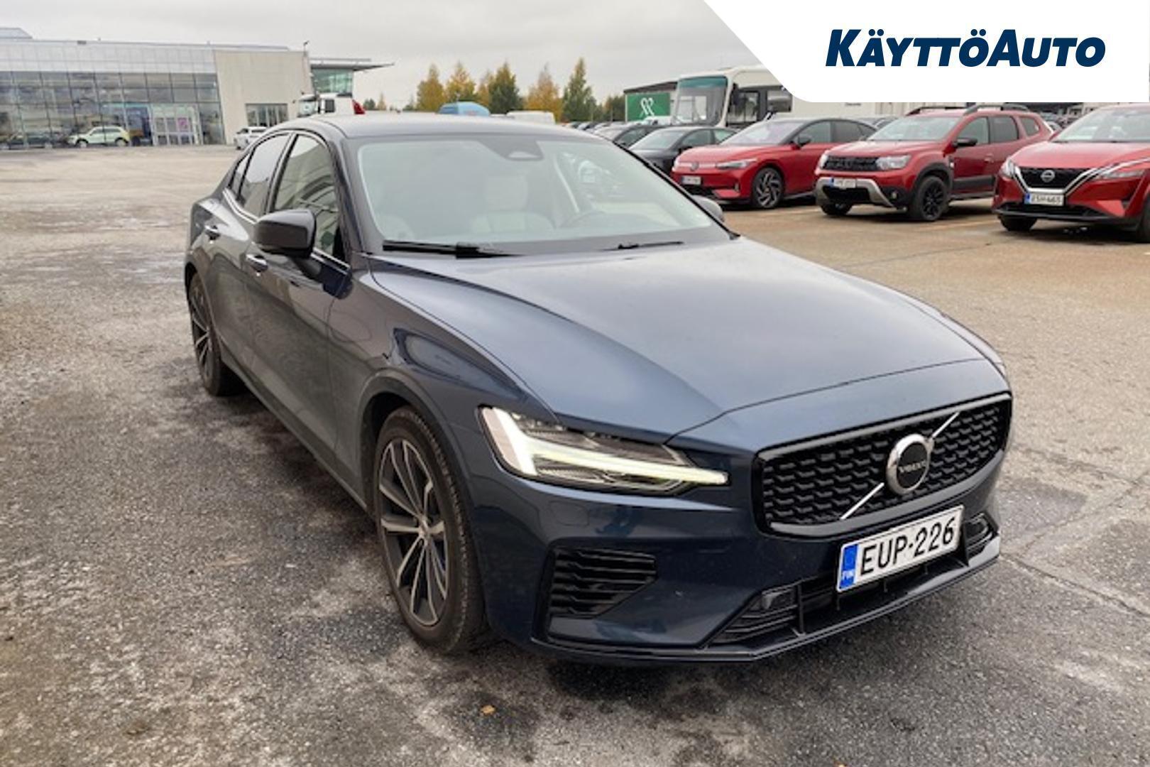 VOLVO S60 2023
