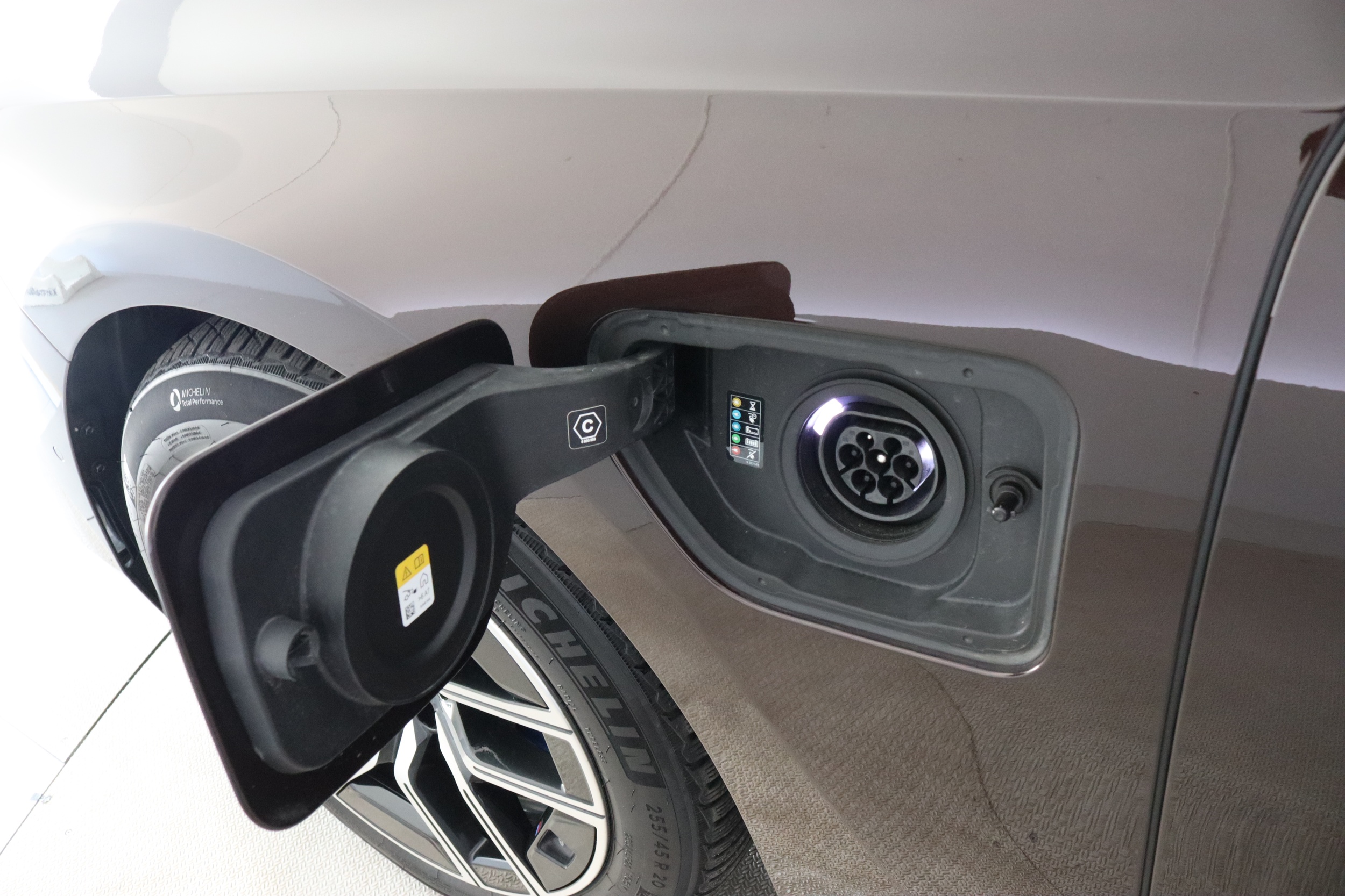 BMW 760 19