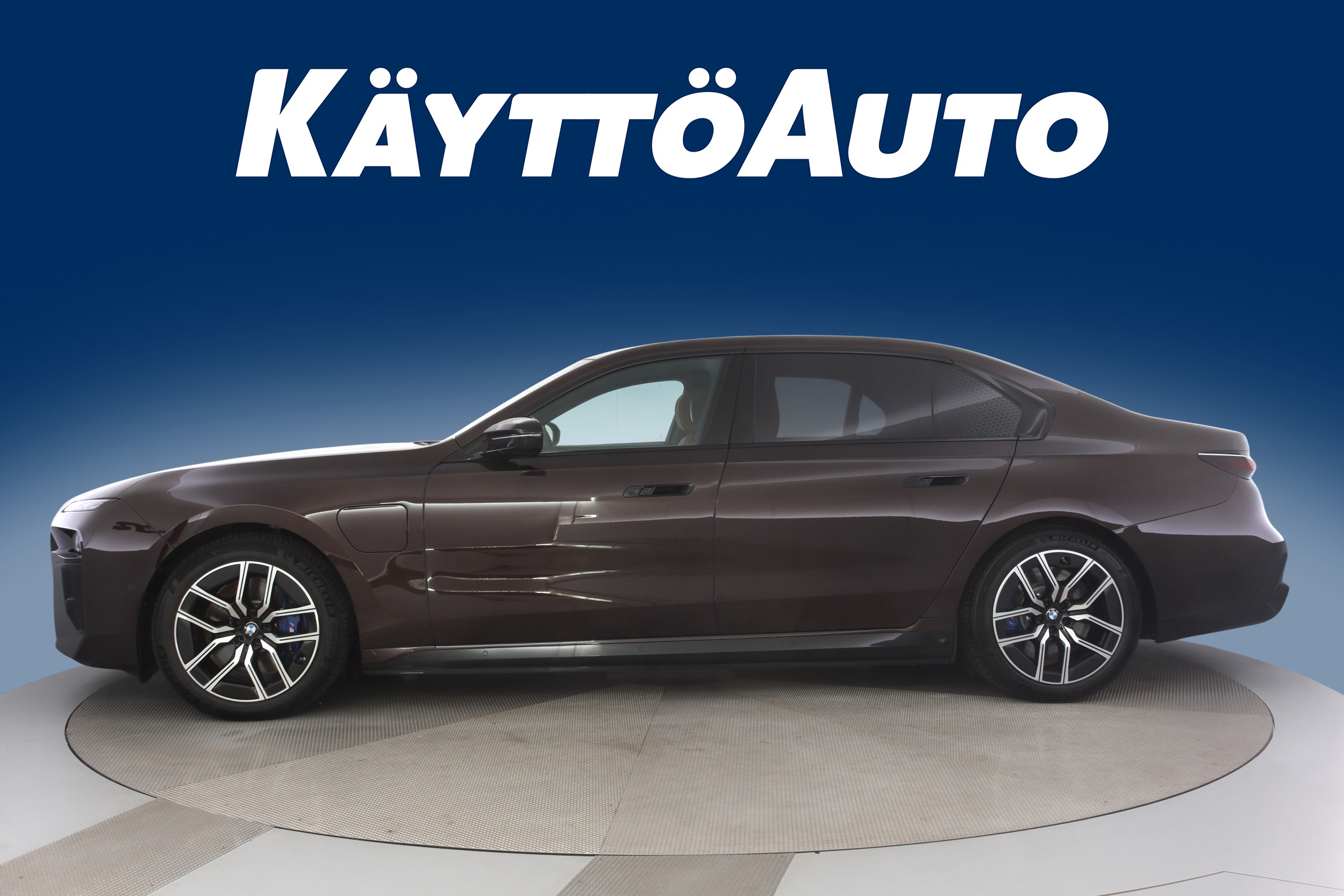 BMW 760 2