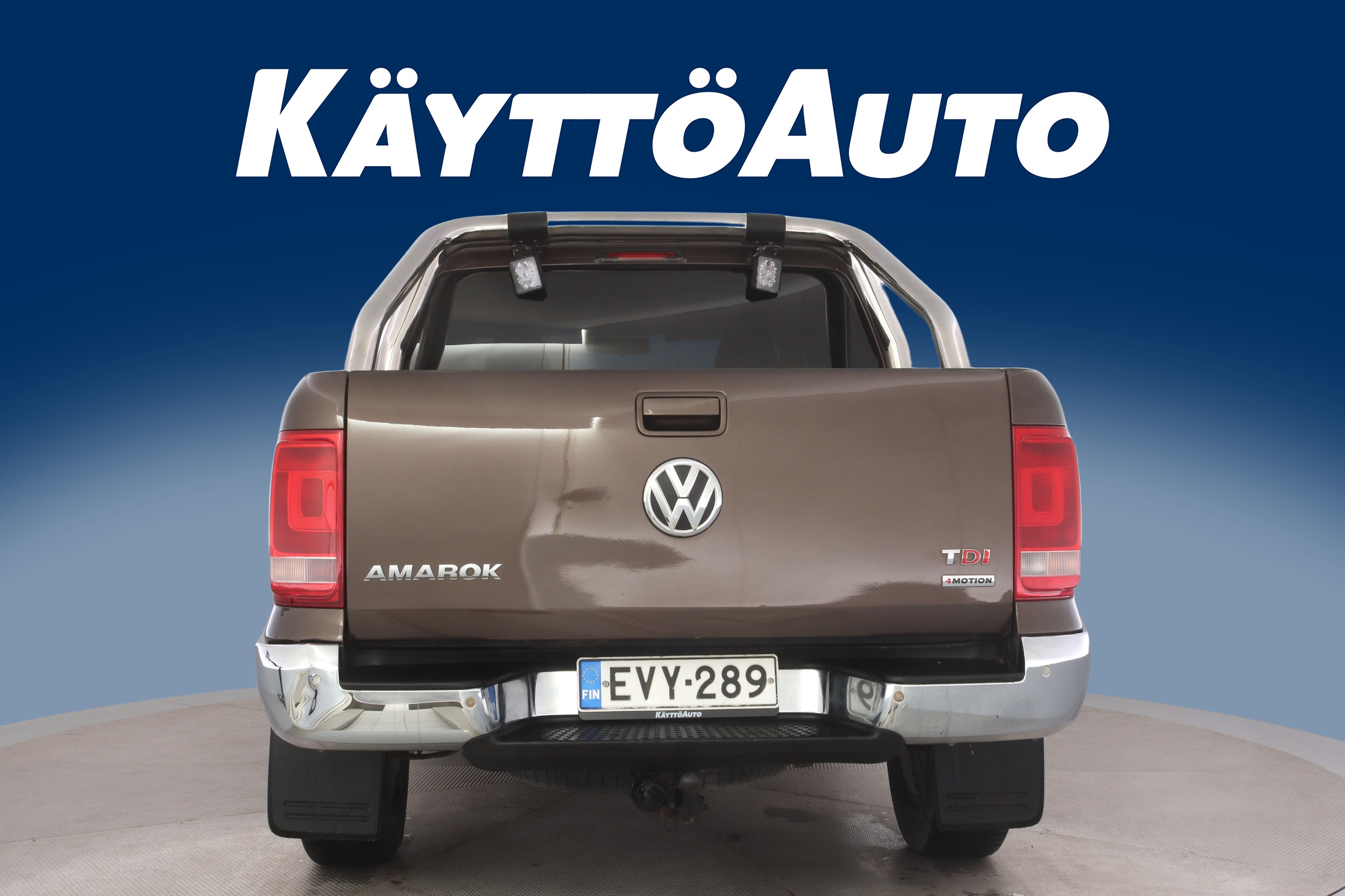 VOLKSWAGEN Amarok 2012