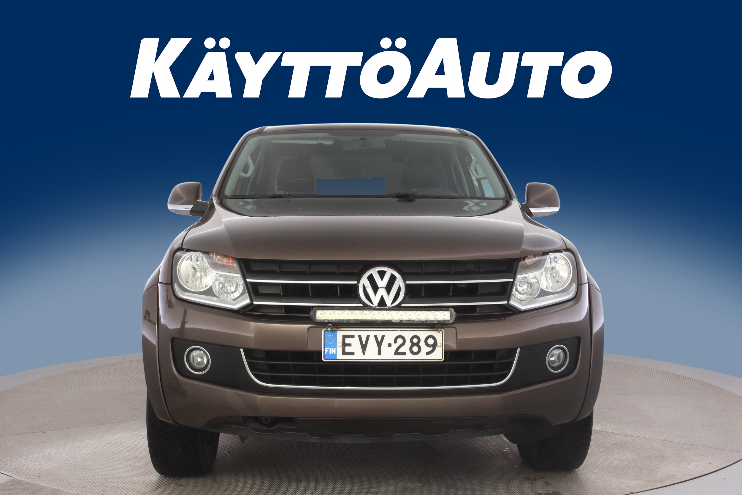 VOLKSWAGEN Amarok 2012