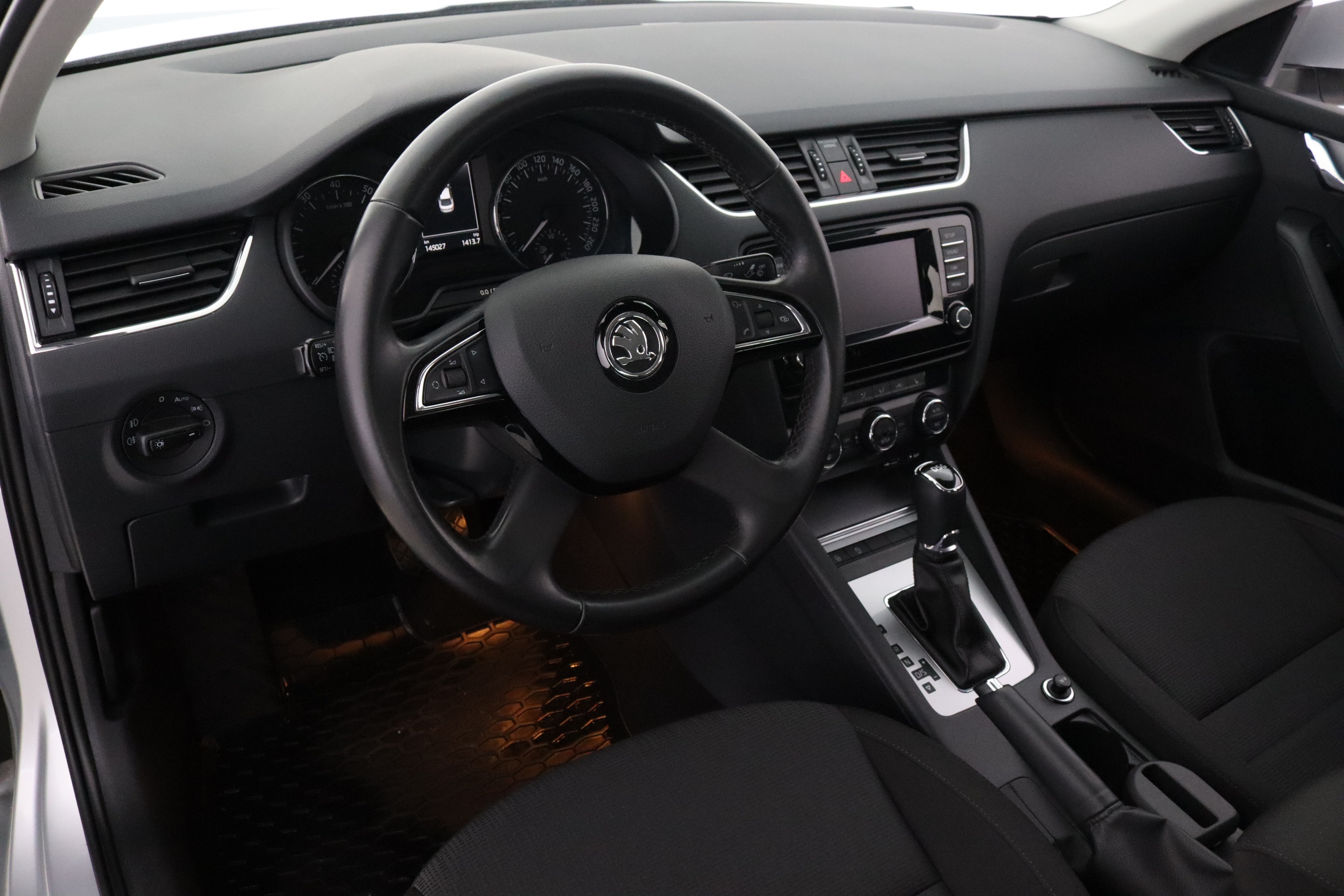 SKODA Octavia 2013