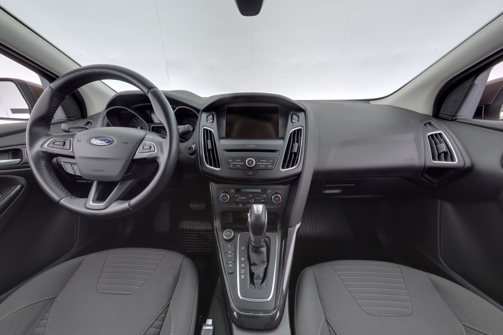 FORD Focus 9