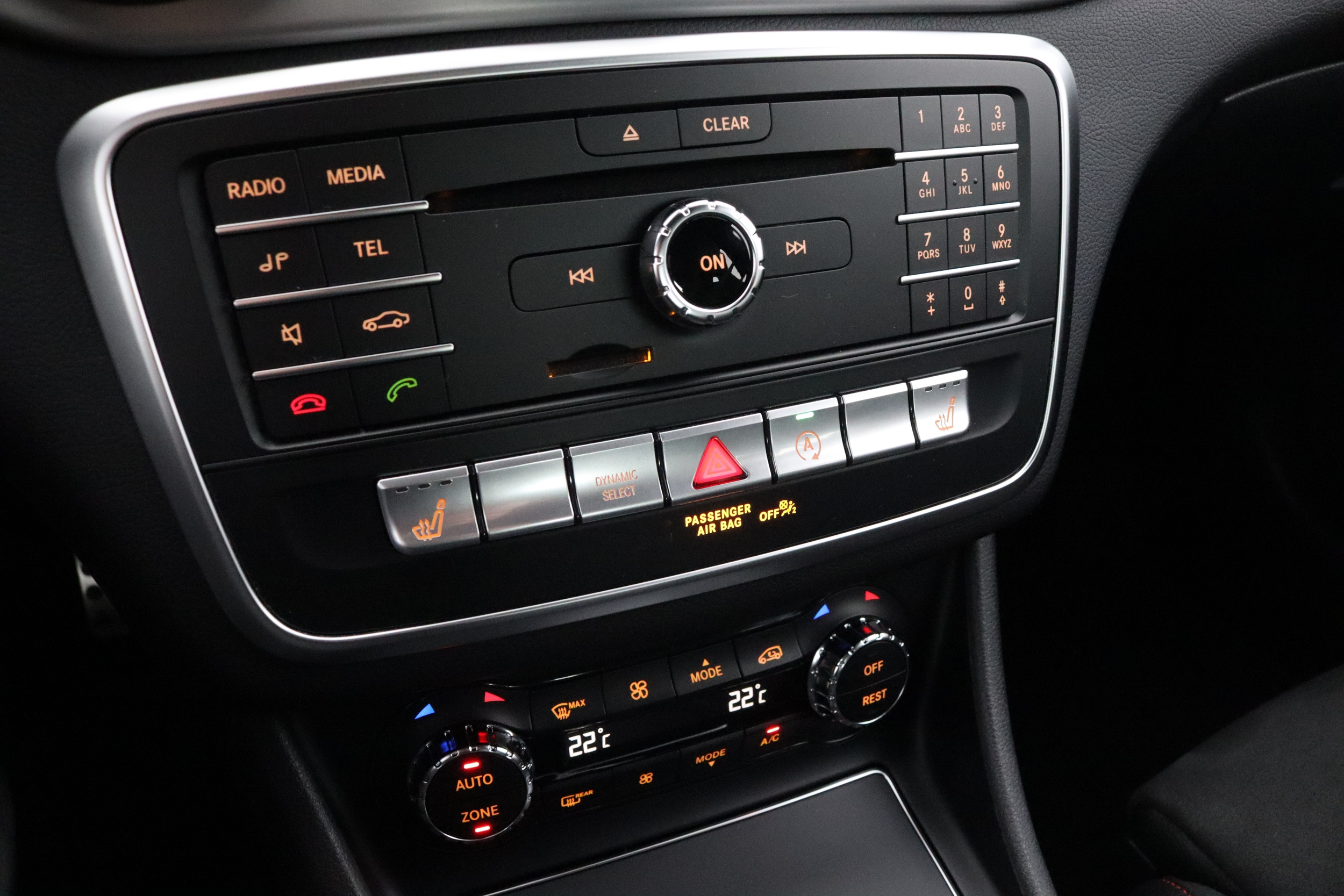 MERCEDES-BENZ CLA 2018