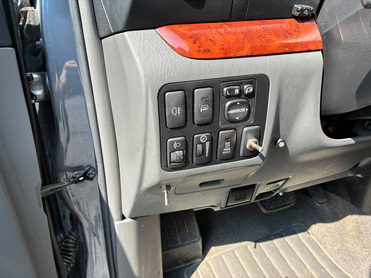 TOYOTA Land Cruiser 2006