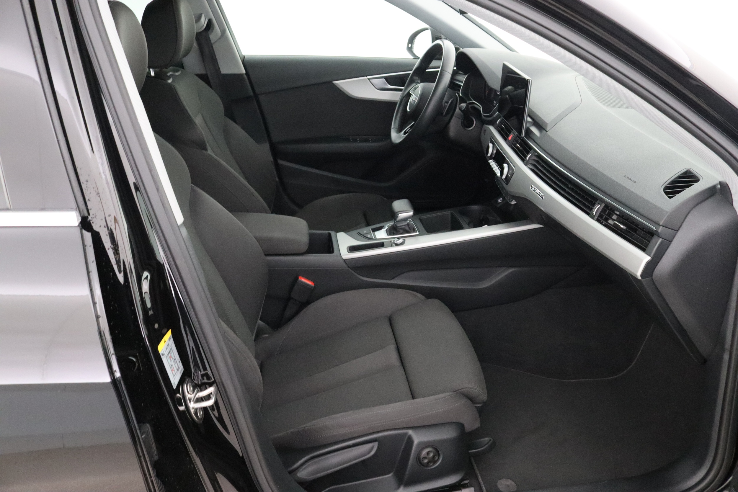 AUDI A4 allroad quattro 2022