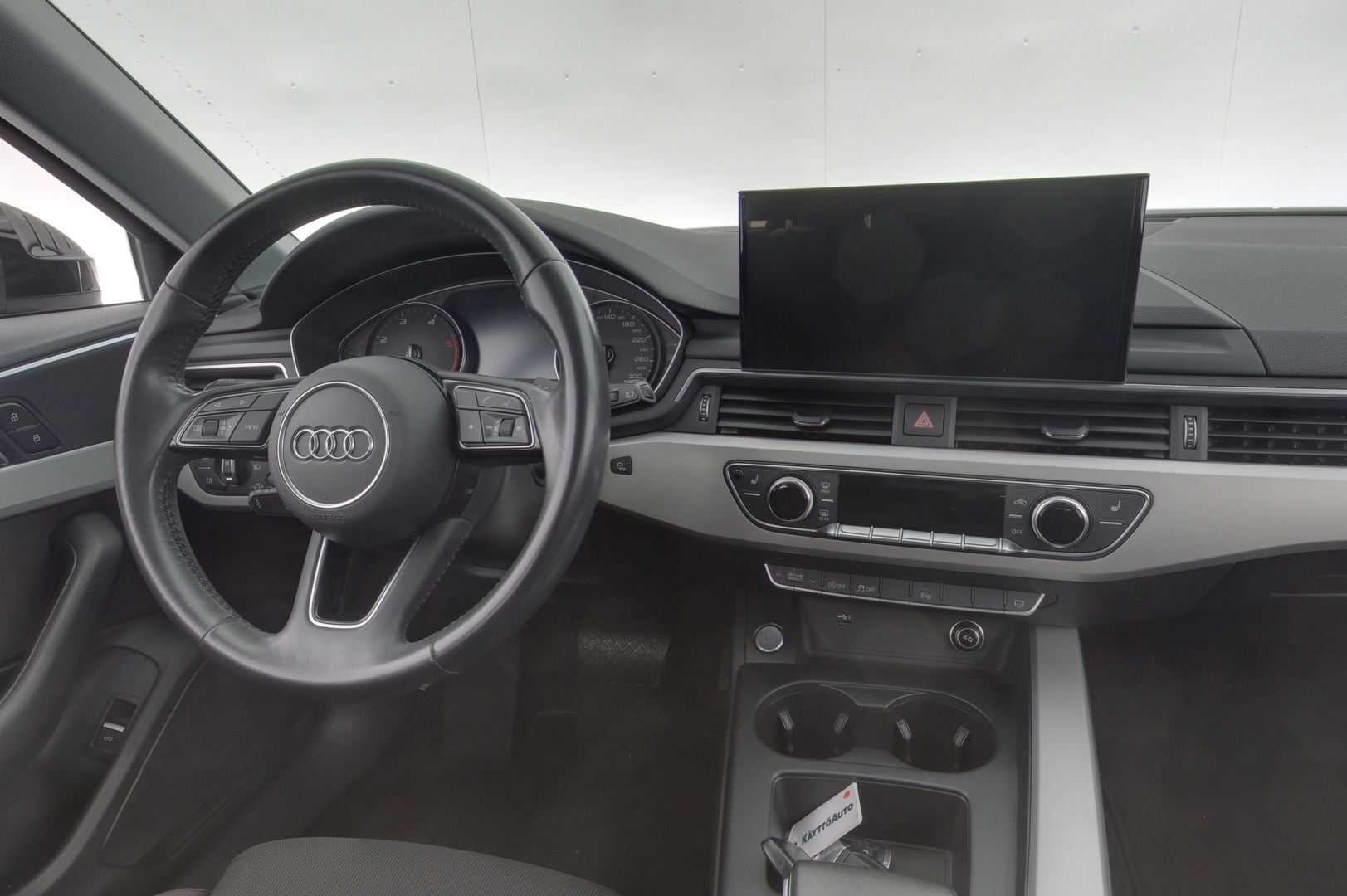 AUDI A4 2020
