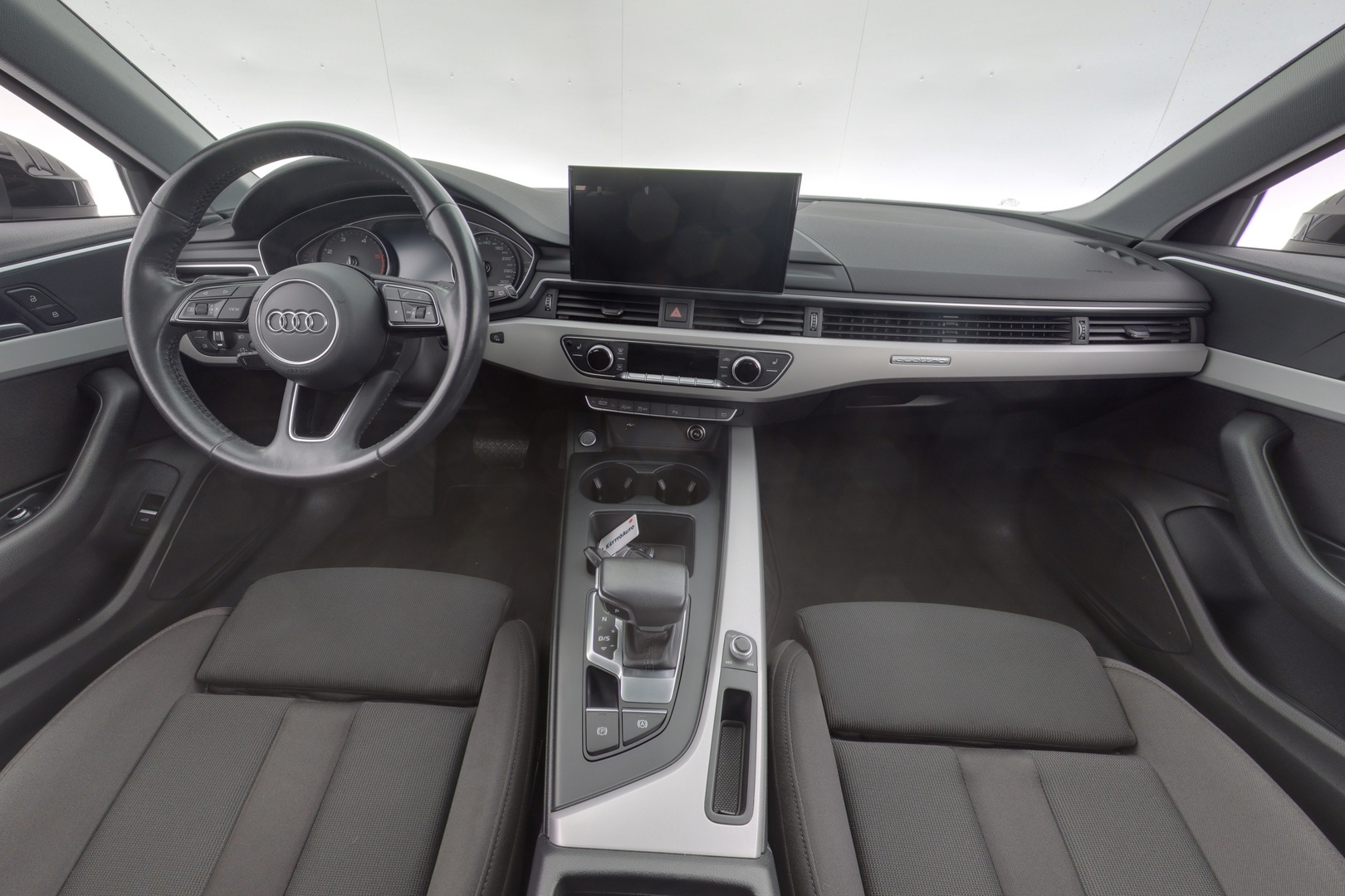 AUDI A4 2020