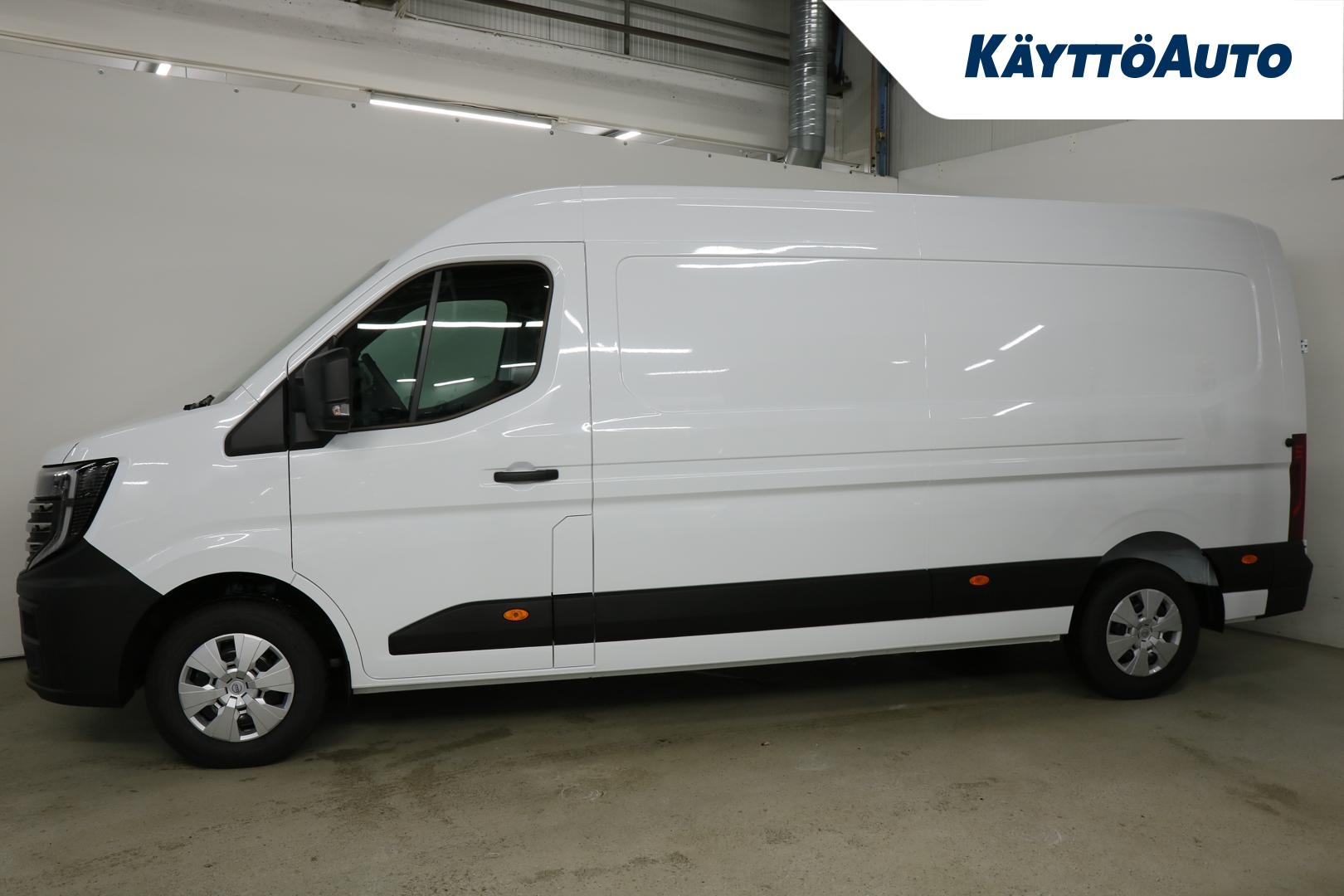 NISSAN Interstar 2026