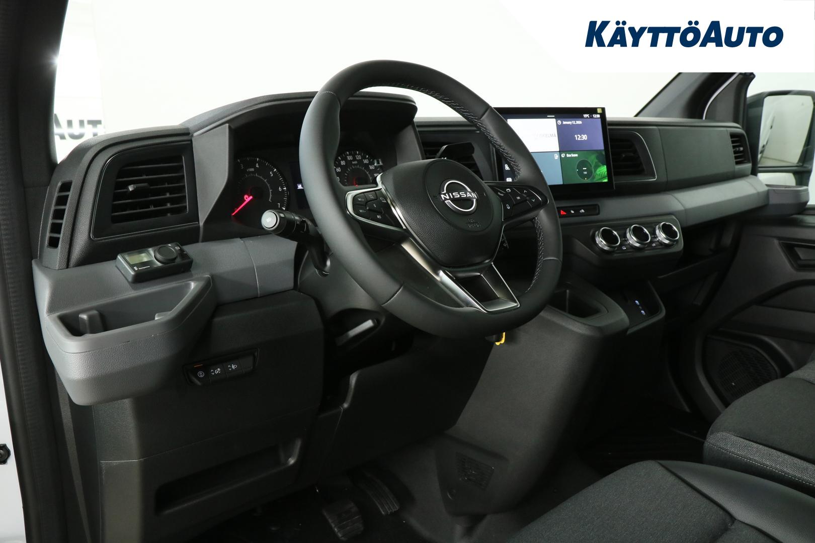 NISSAN Interstar 2026