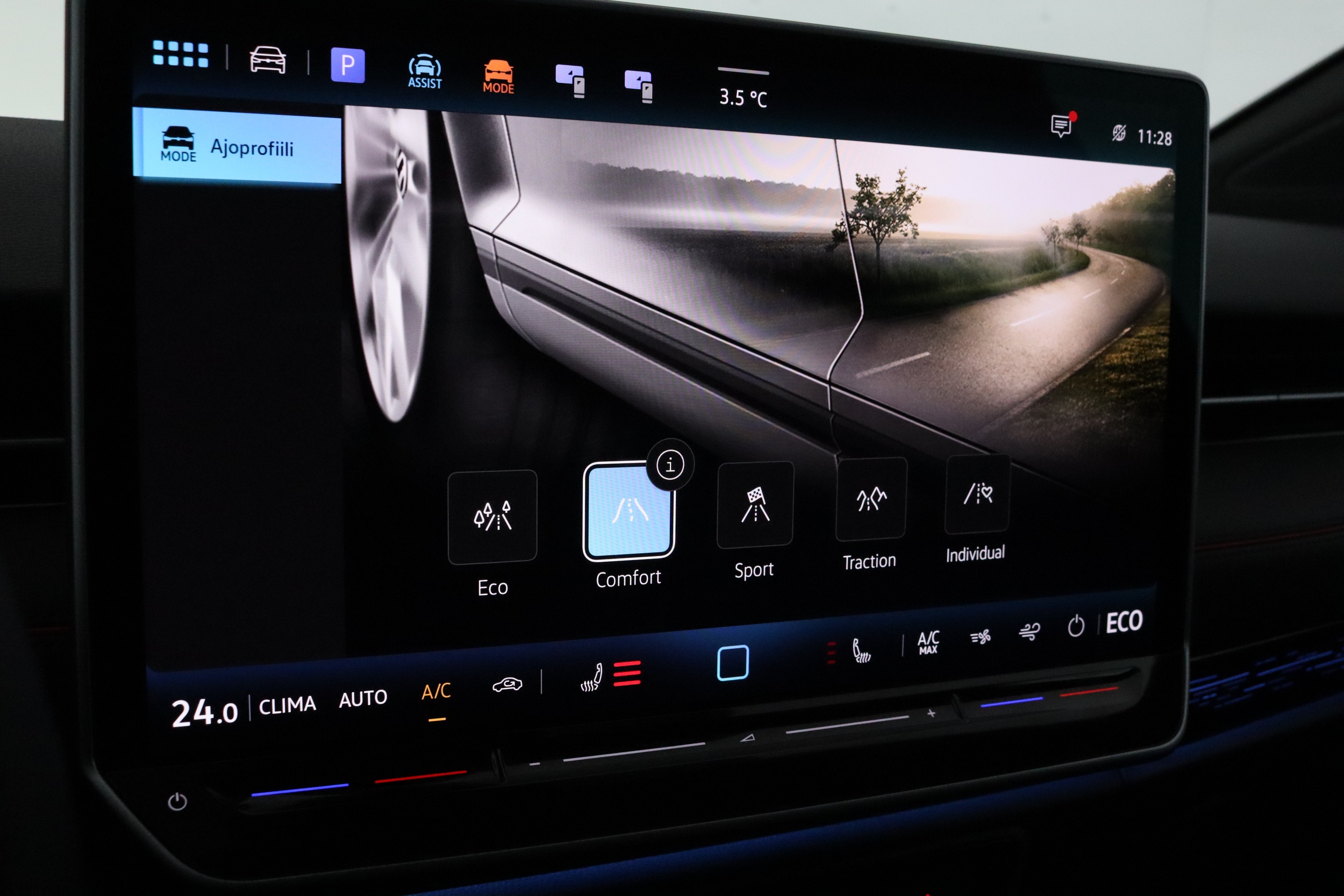 VOLKSWAGEN ID.7 2025