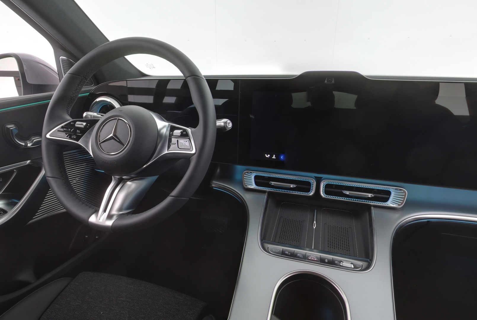 MERCEDES-BENZ GLC 2026