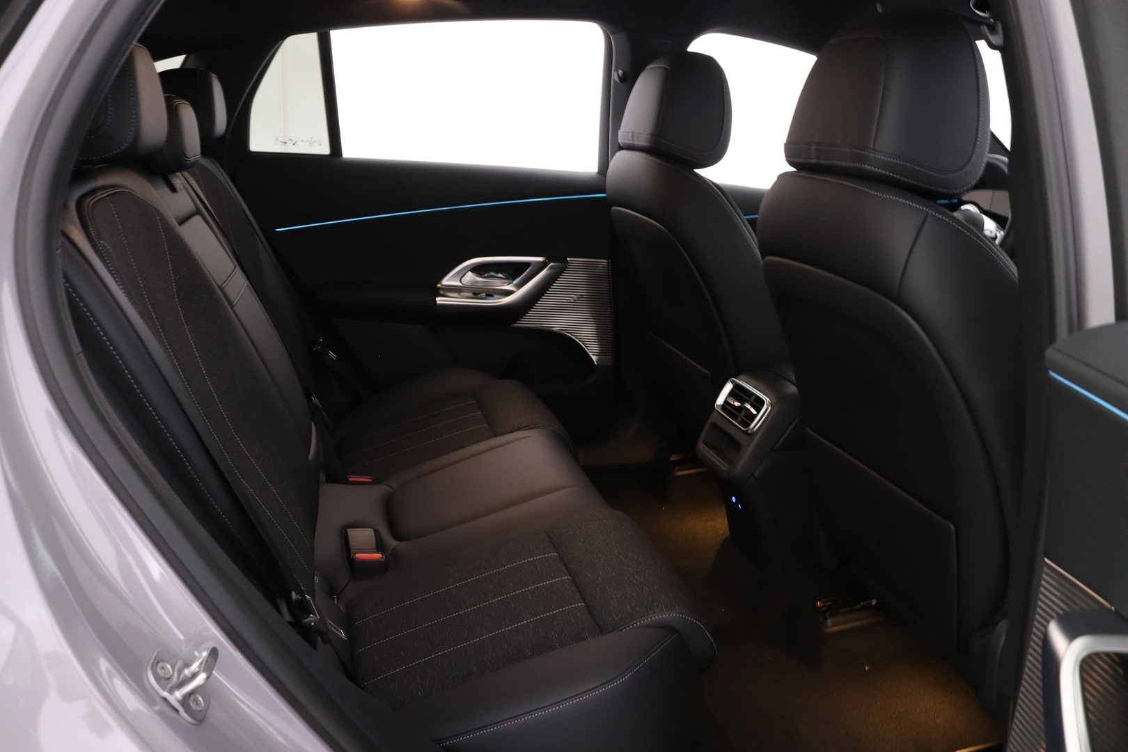 MERCEDES-BENZ GLC 2026