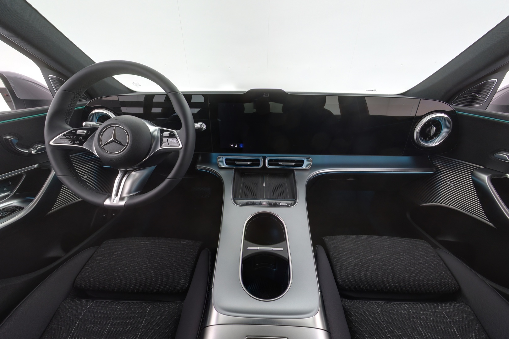 MERCEDES-BENZ GLC 2026