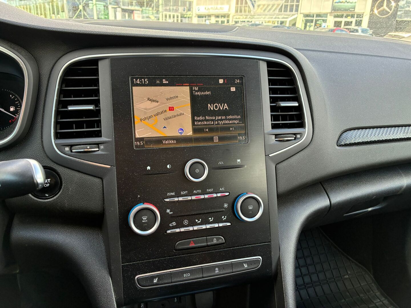RENAULT Megane 2018