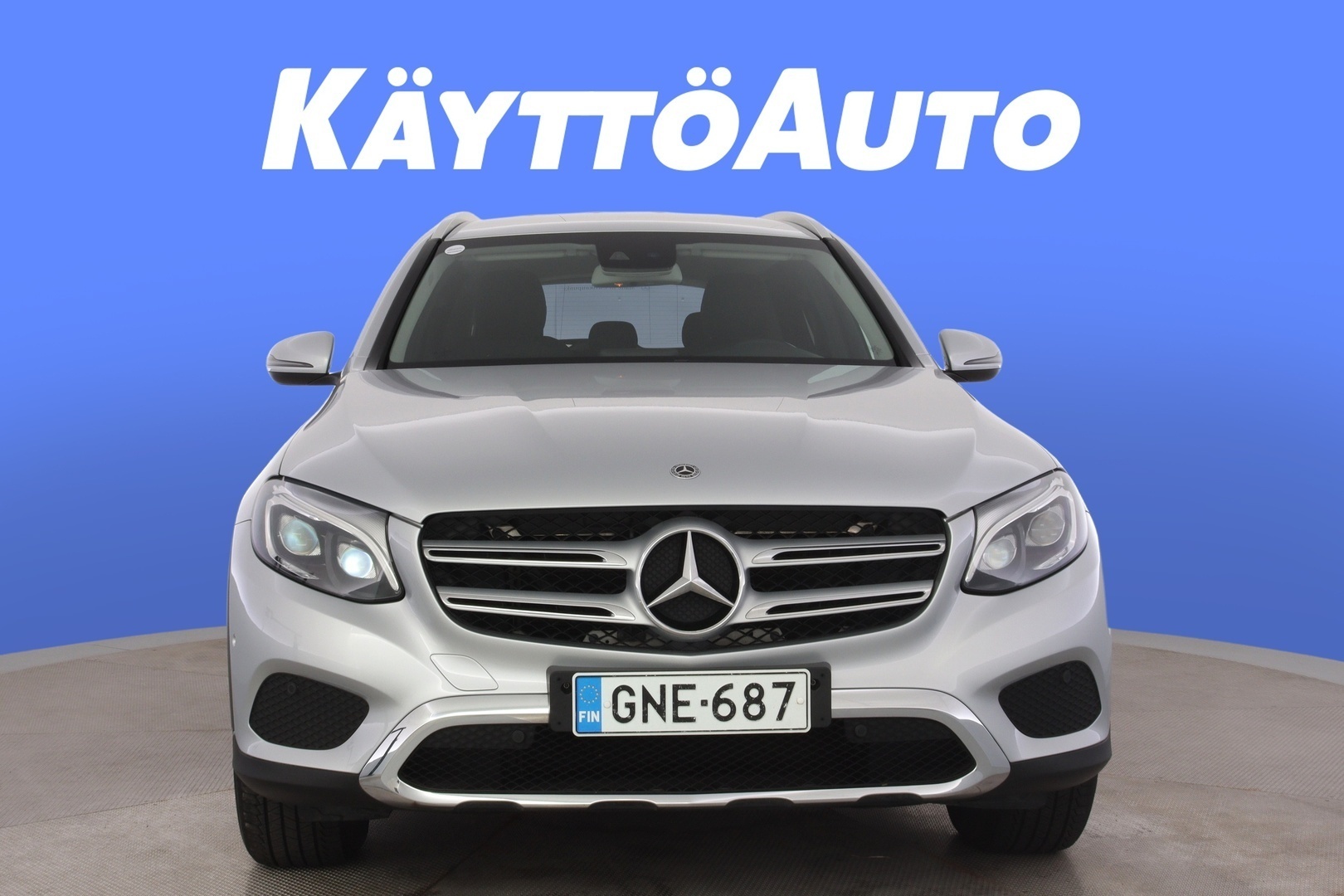 MERCEDES-BENZ GLC 10